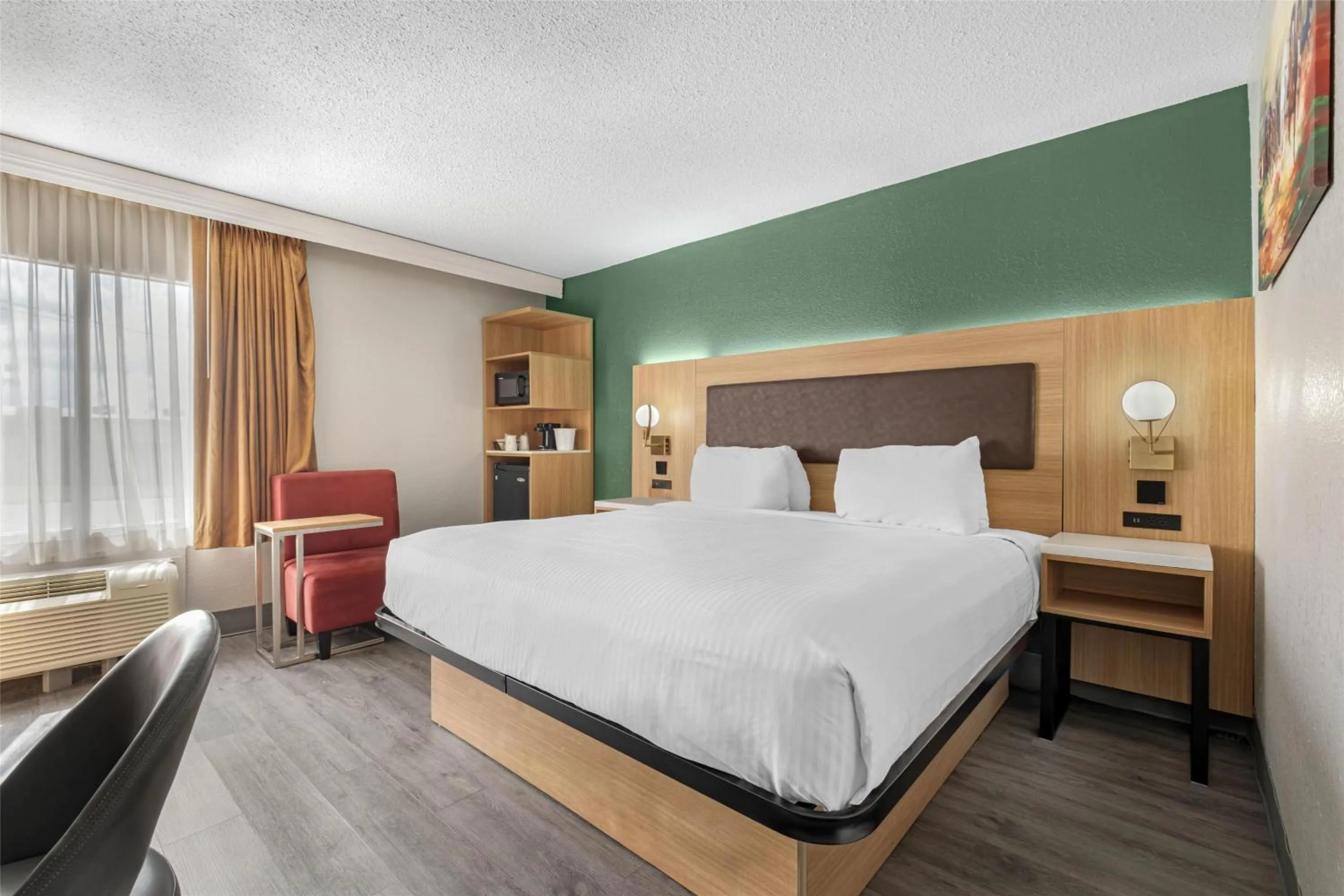 Bedroom in Best Western Richmond Hotel