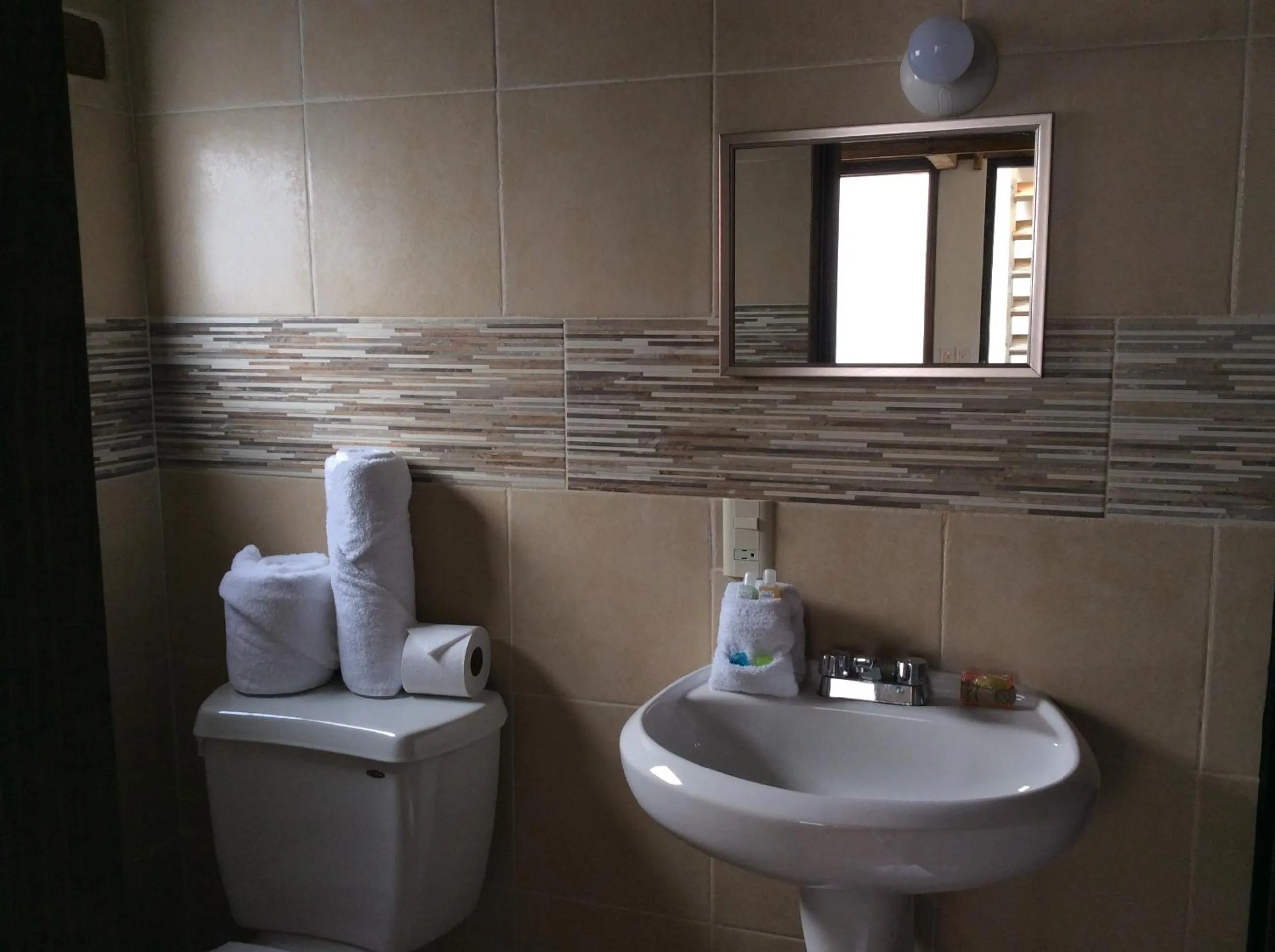 Bathroom in Ganesha Hotel