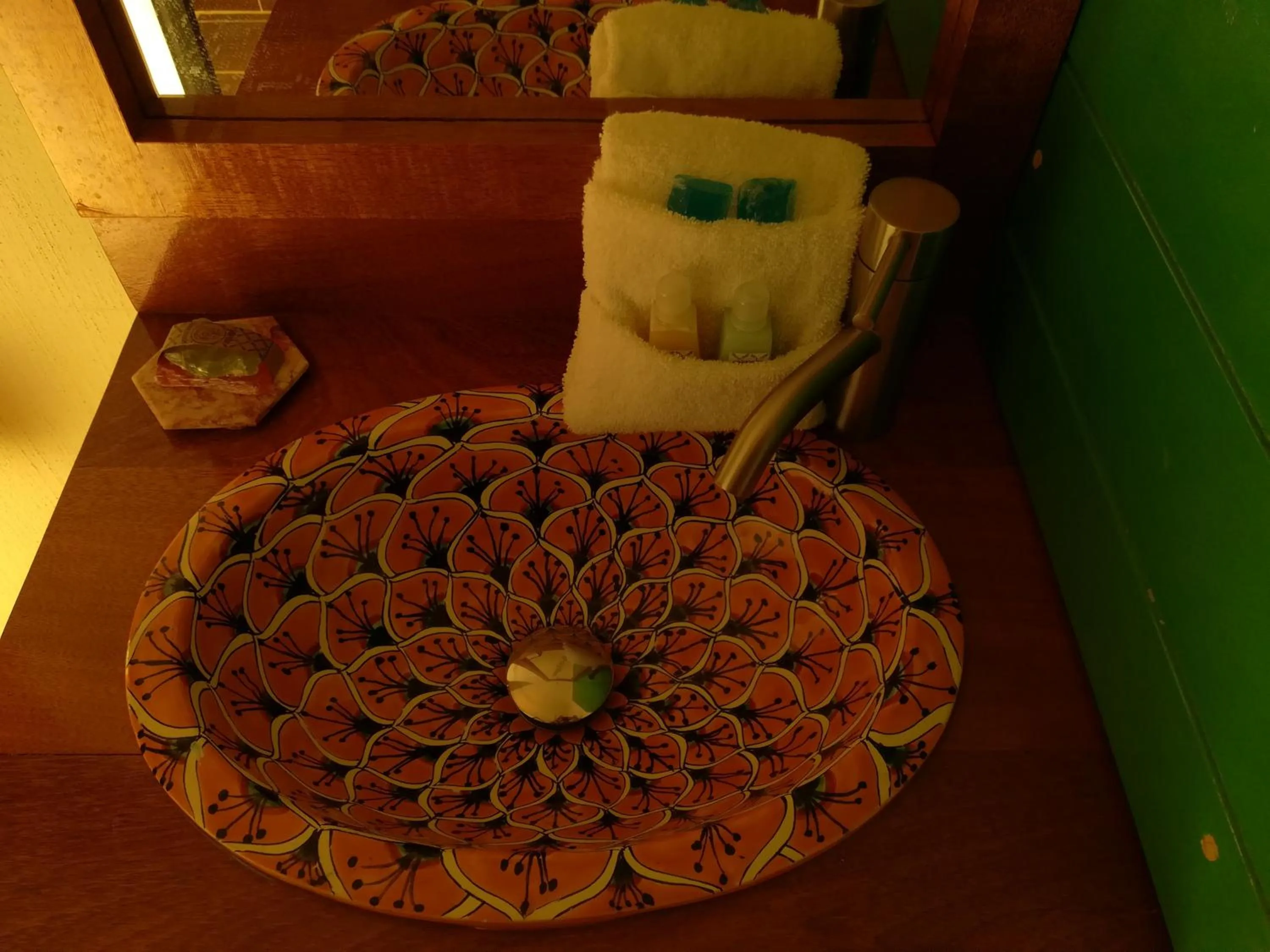 Bathroom in Ganesha Hotel