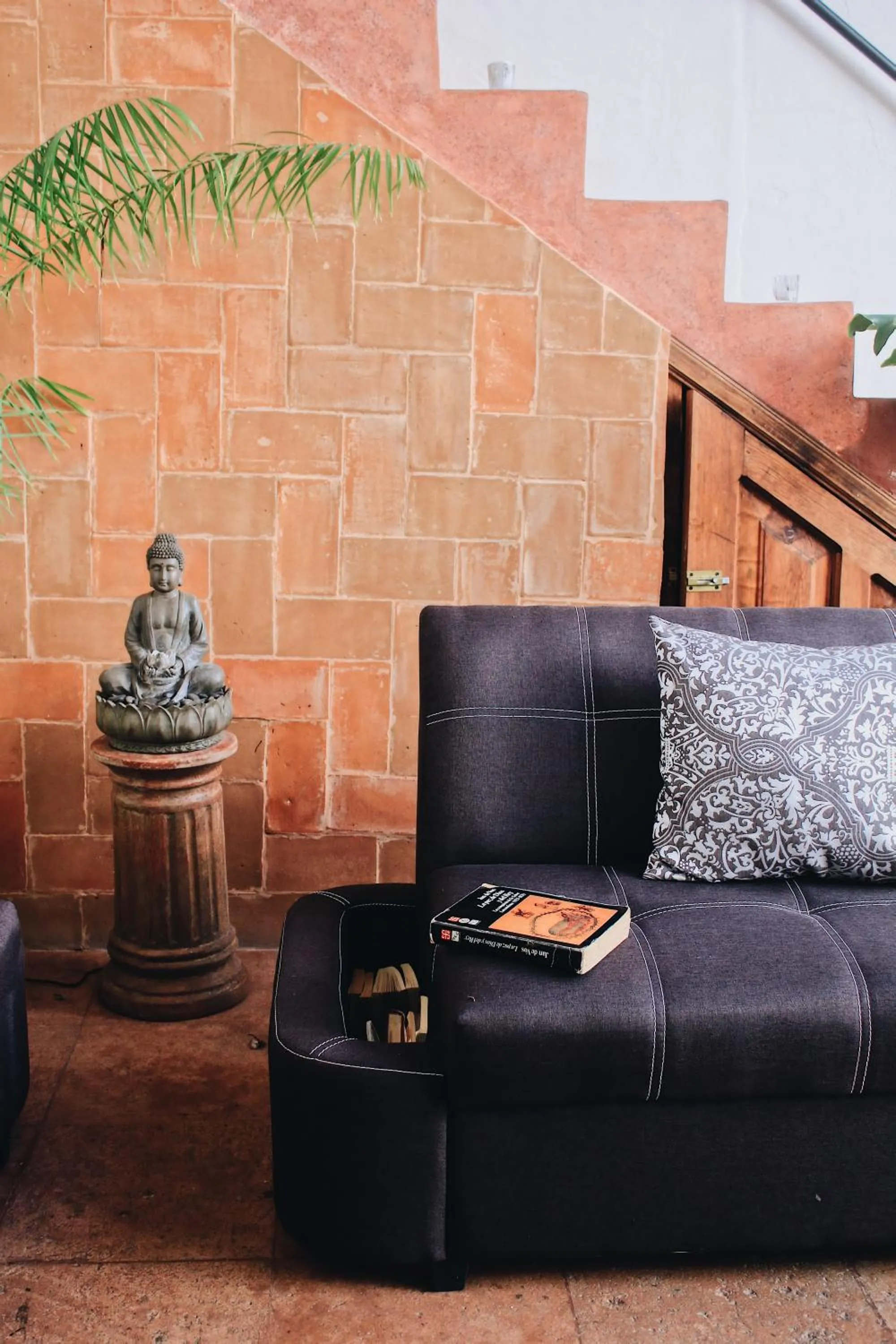 Living room in Ganesha Hotel