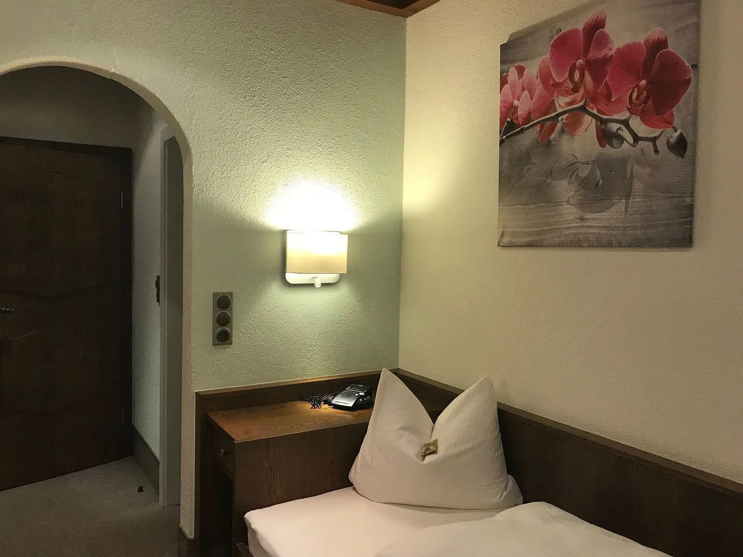 Photo of the whole room, Bed in Gasthof & Hotel Goldener Hirsch