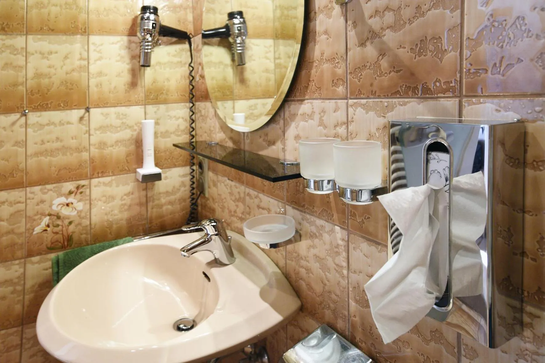 Bathroom in Gasthof & Hotel Goldener Hirsch