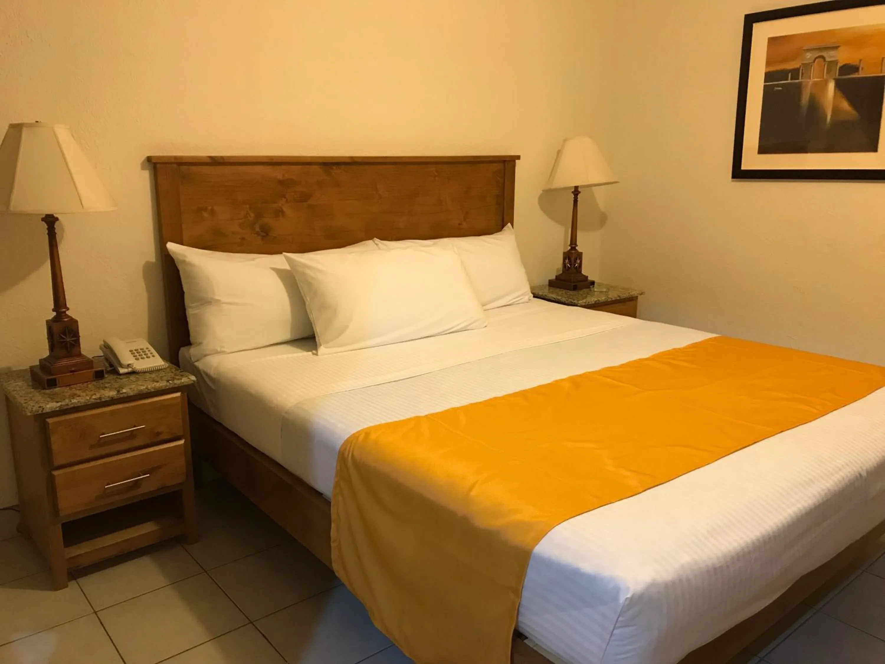 Bed in Hotel Guillen Jr