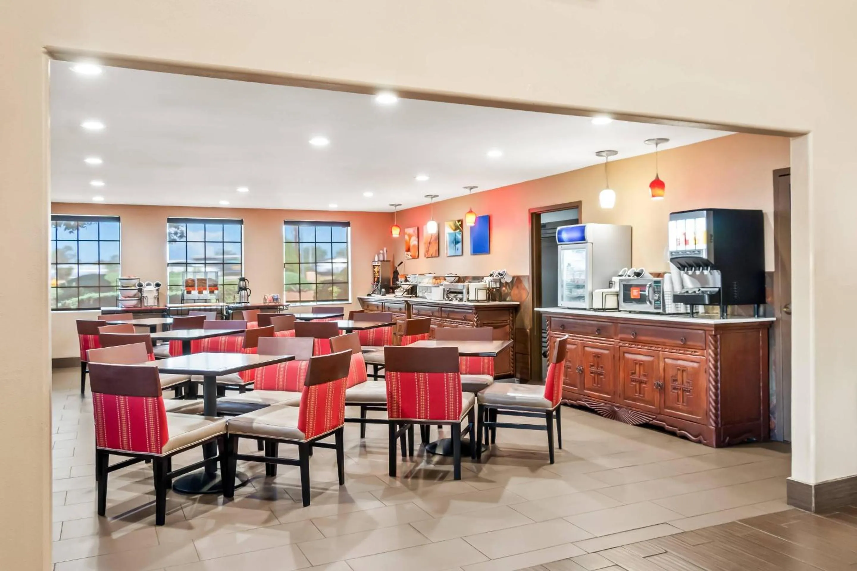 Breakfast in Comfort Inn Santa Fe South