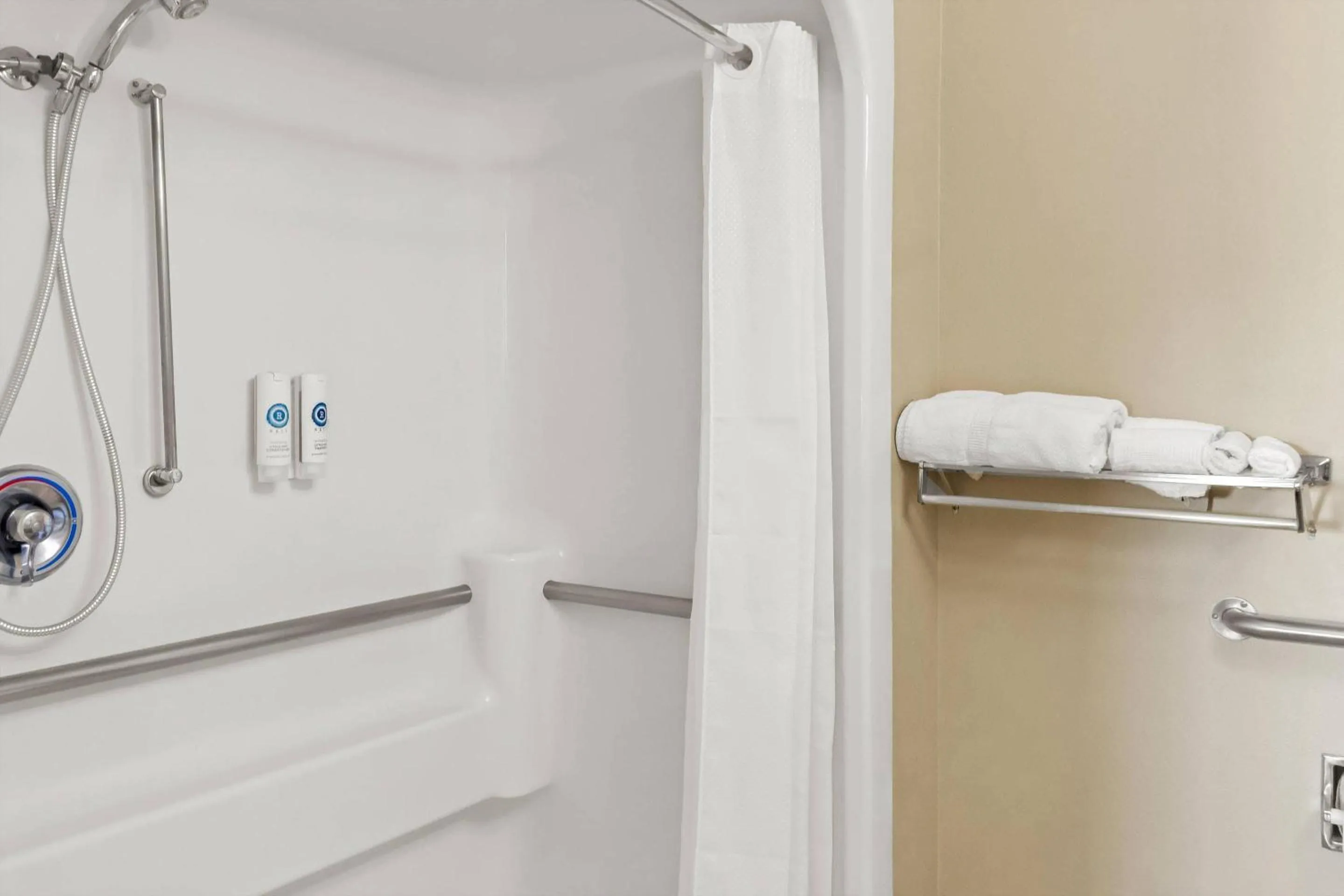 Bedroom in Comfort Inn Santa Fe South