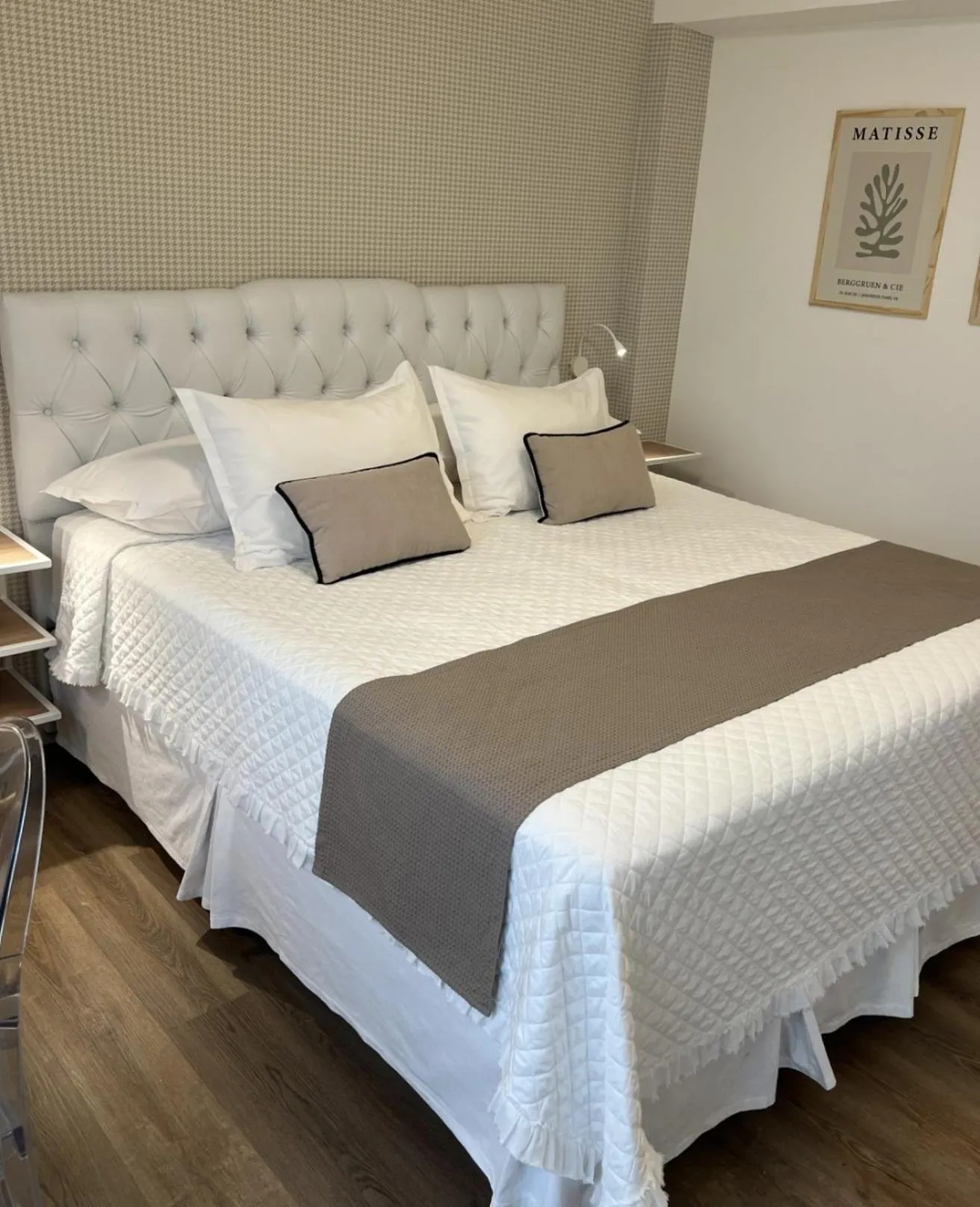 Other, Bed in Hotel Alvear