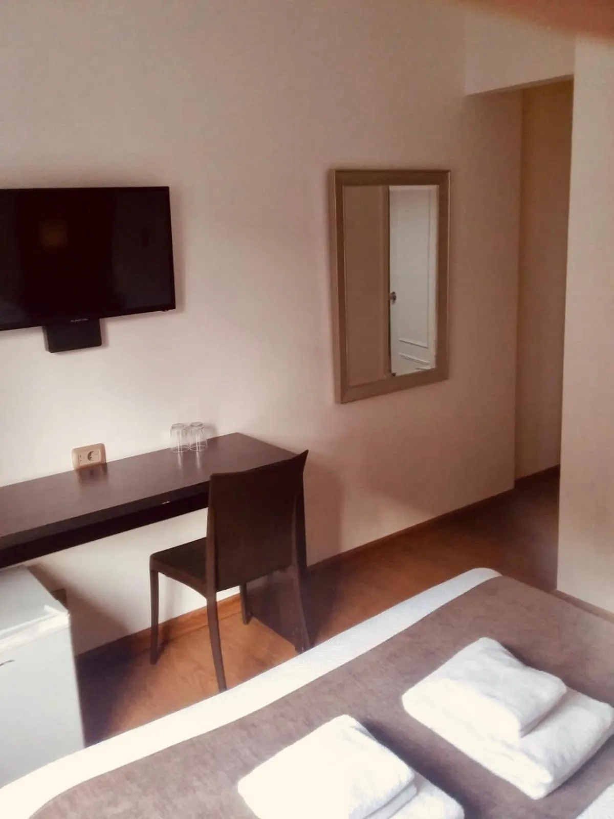 TV and multimedia in Hotel Alvear