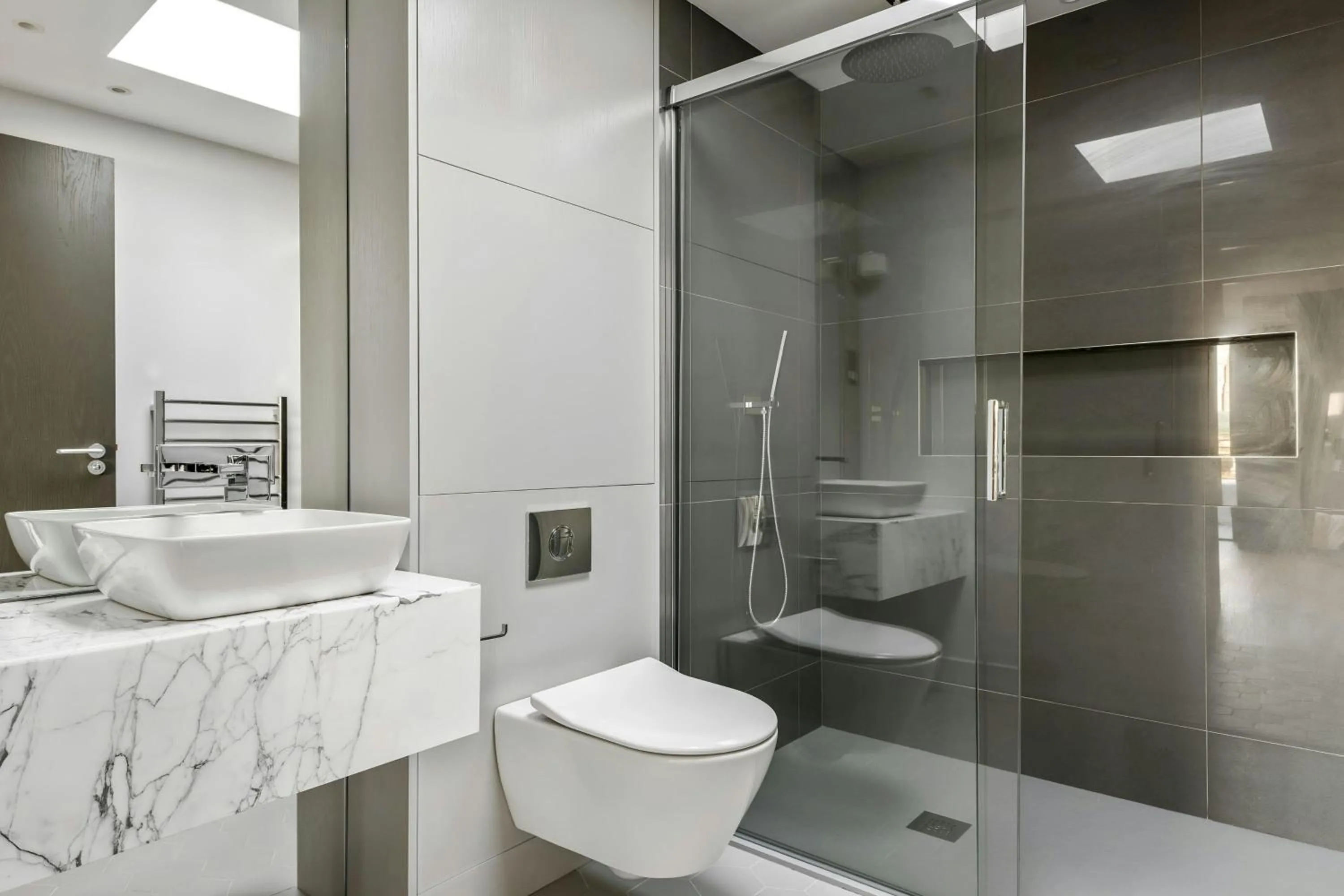 Bathroom in Sonder by Marriott Bonvoy Museum House Apartments British Museum