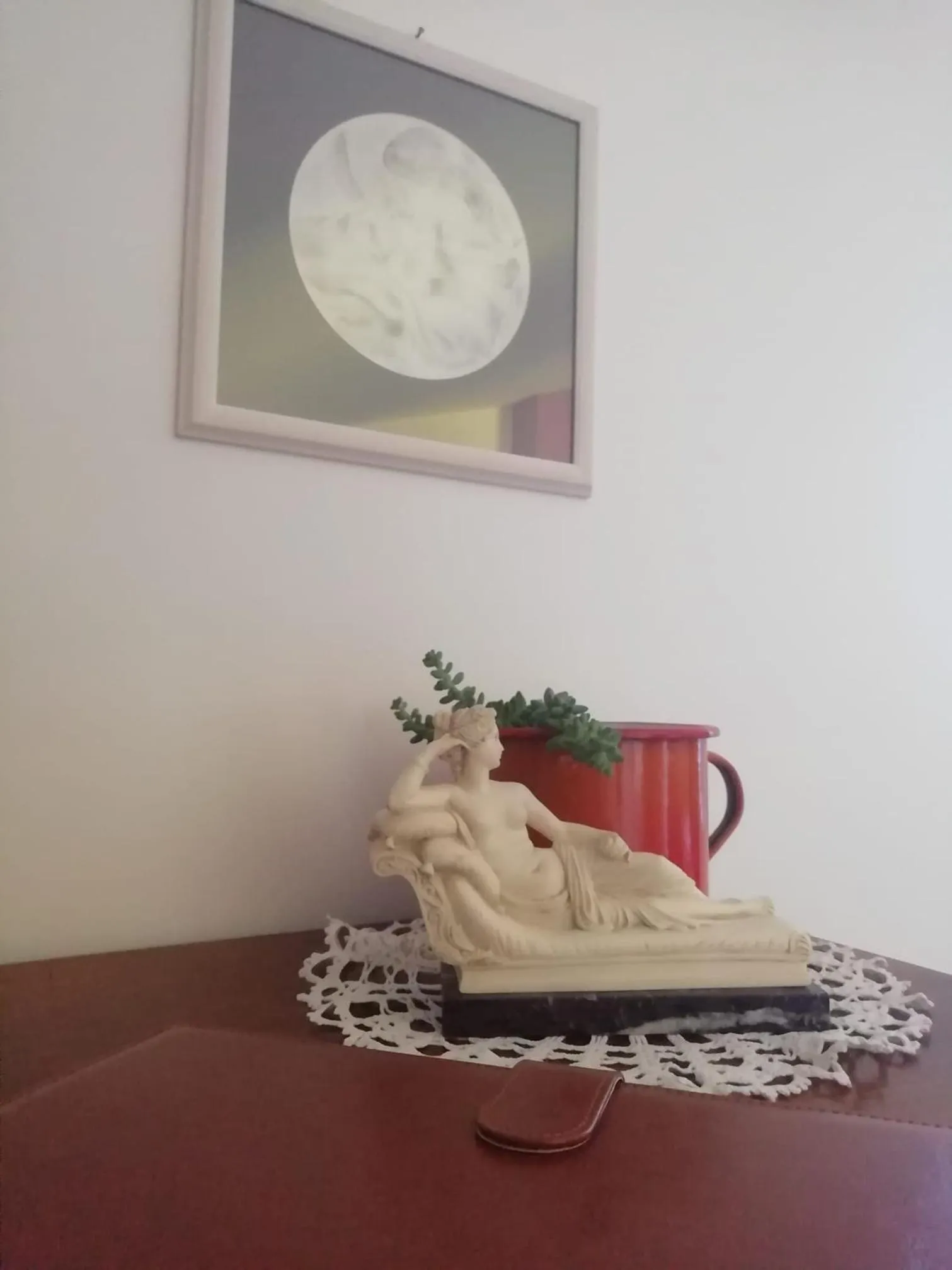 Decorative detail in B&B Books & Bikes