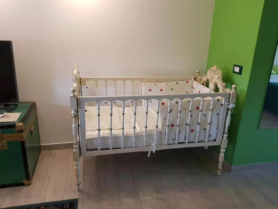 Photo of the whole room, Bed in B&B Books & Bikes