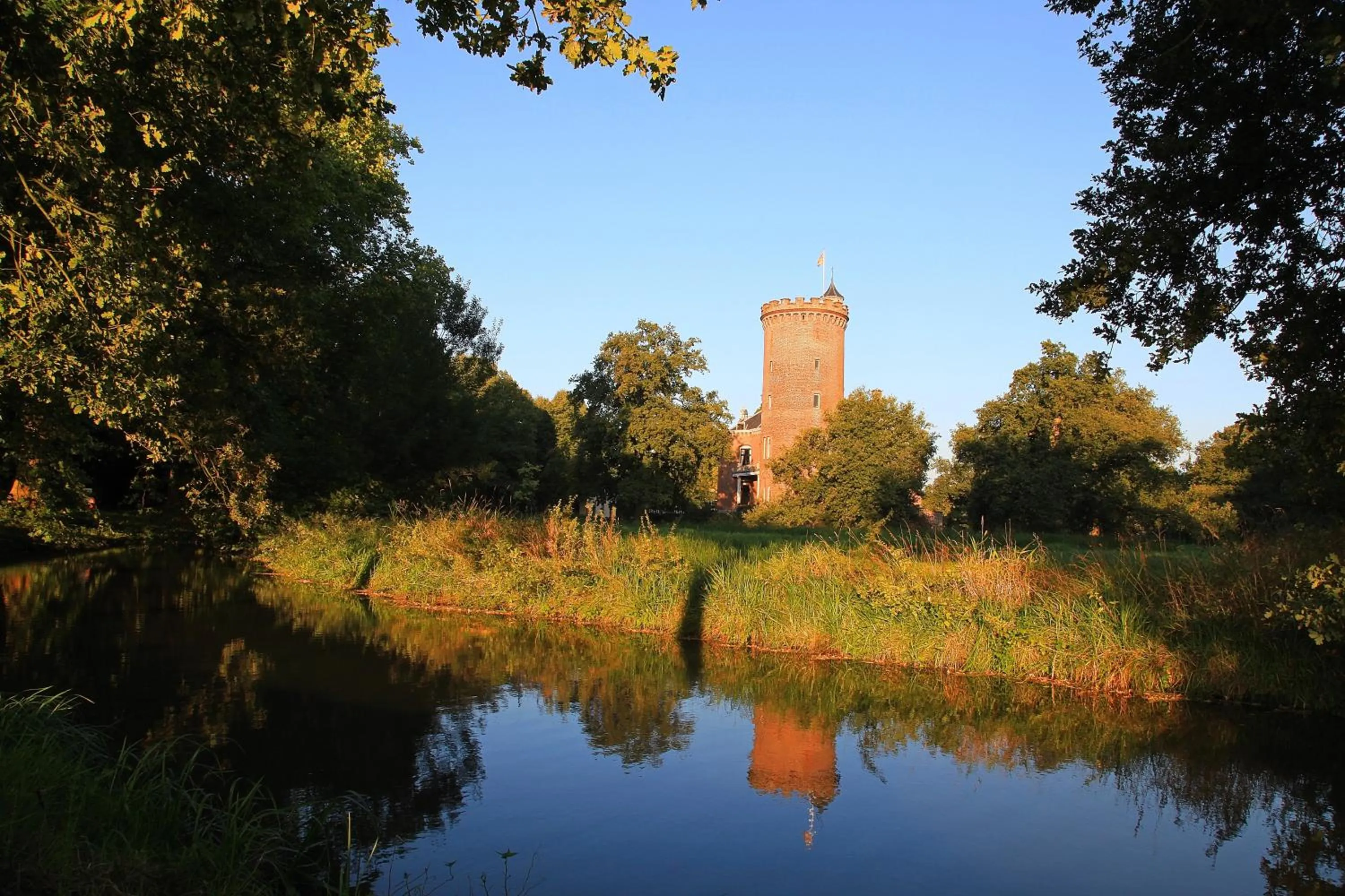 Property building in Kasteel Sterkenburg