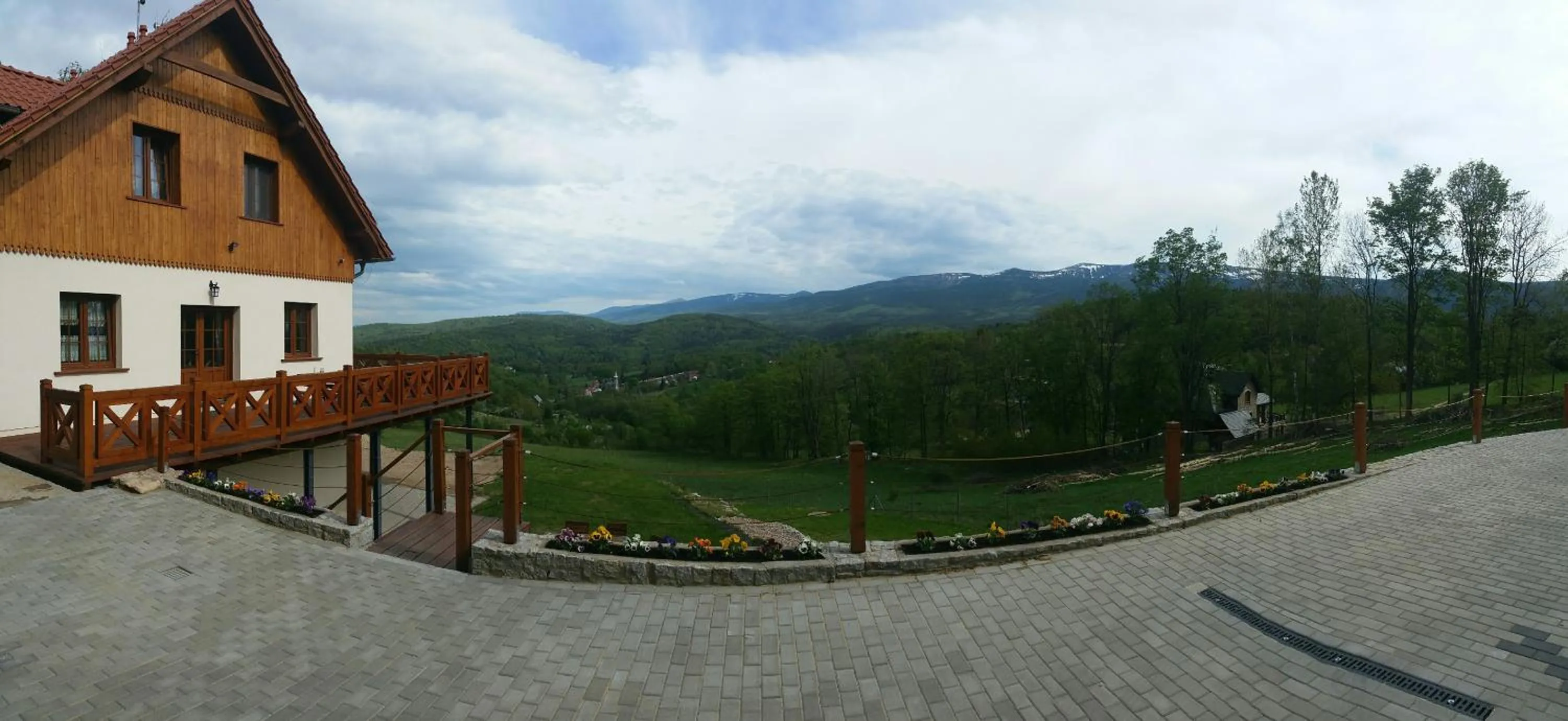 Facade/entrance in Uroczysko starych sztolni
