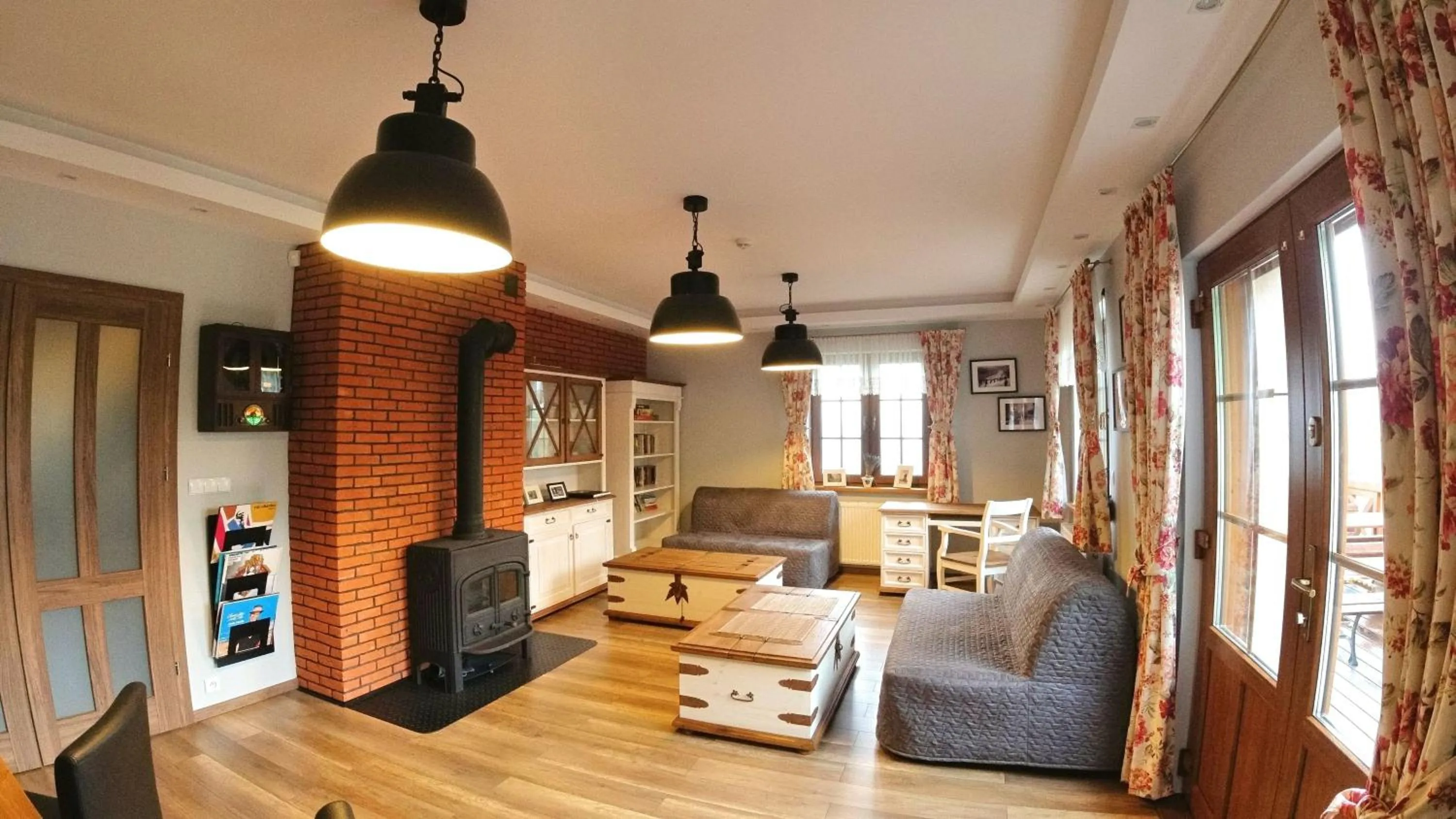 Communal lounge/ TV room in Uroczysko starych sztolni