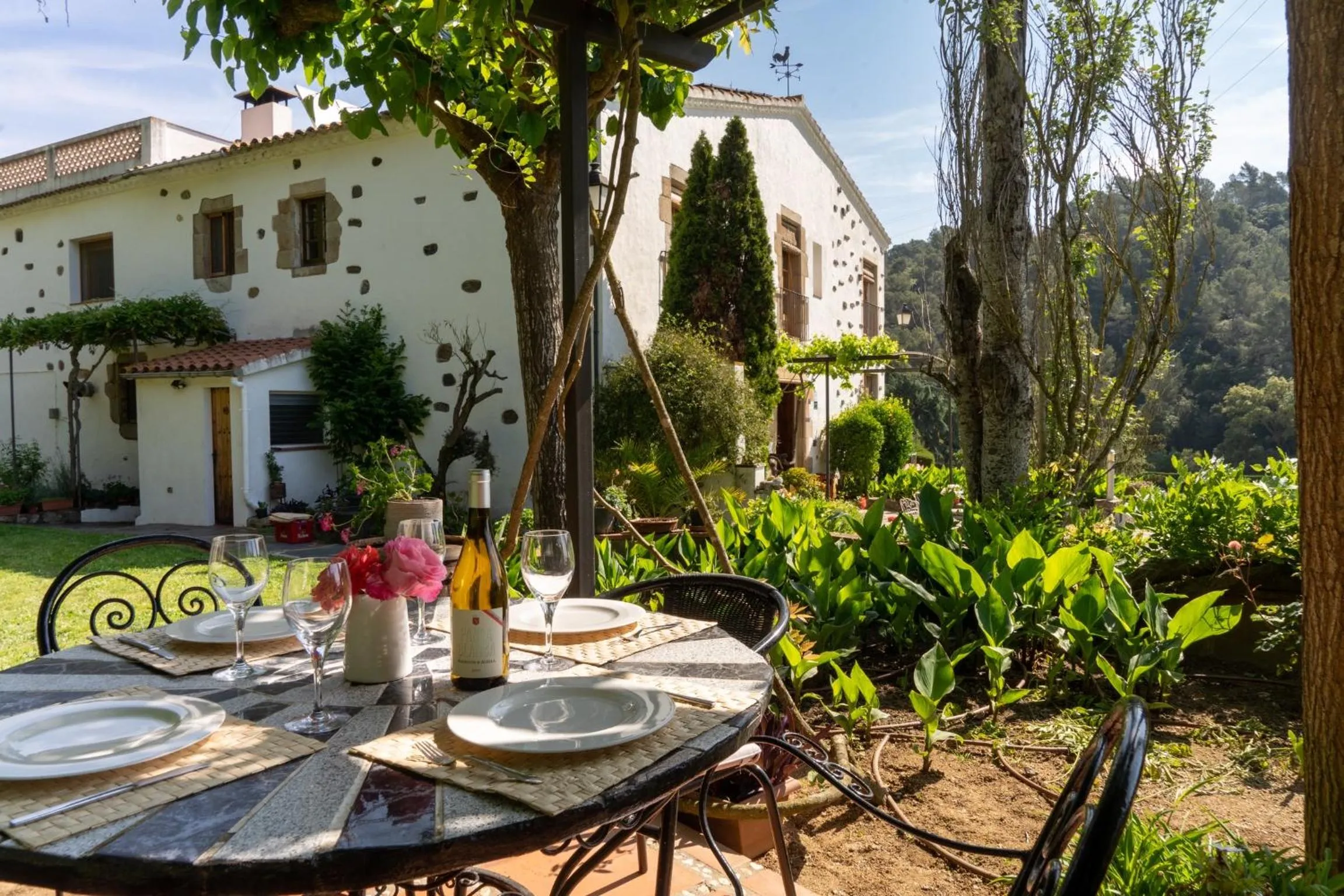 Restaurant/places to eat in Can Rosich