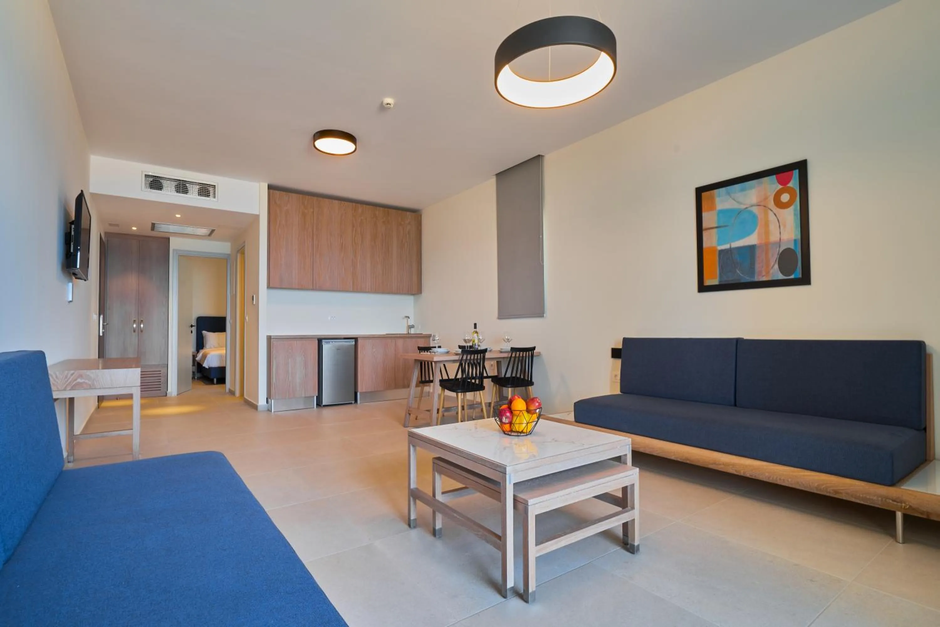 Kitchen or kitchenette in Silver Beach Hotel & Apartments