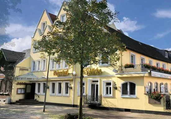 Property building in Hotel Restaurant Höttche