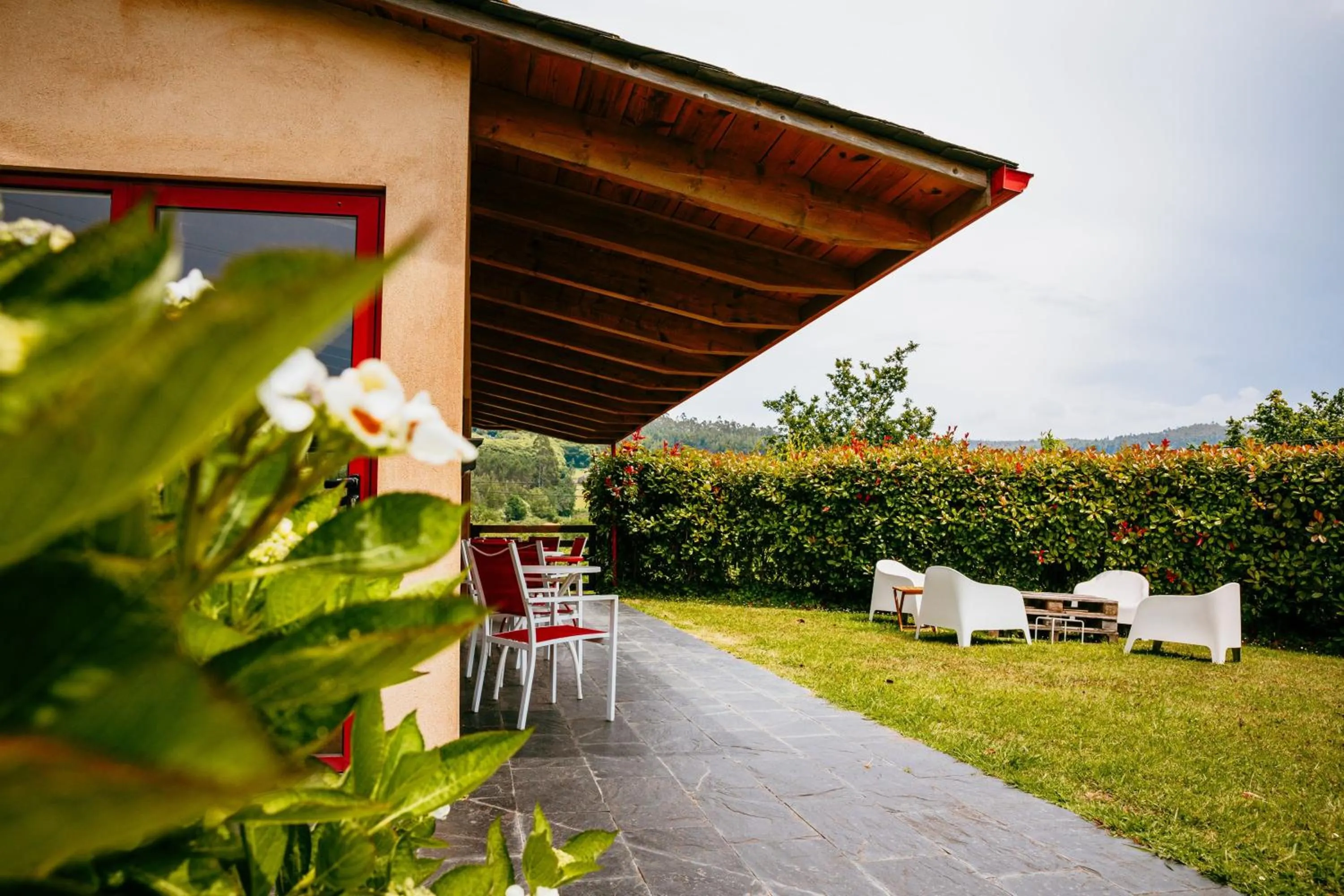 Garden view in Hotel El Castaño Dormilón
