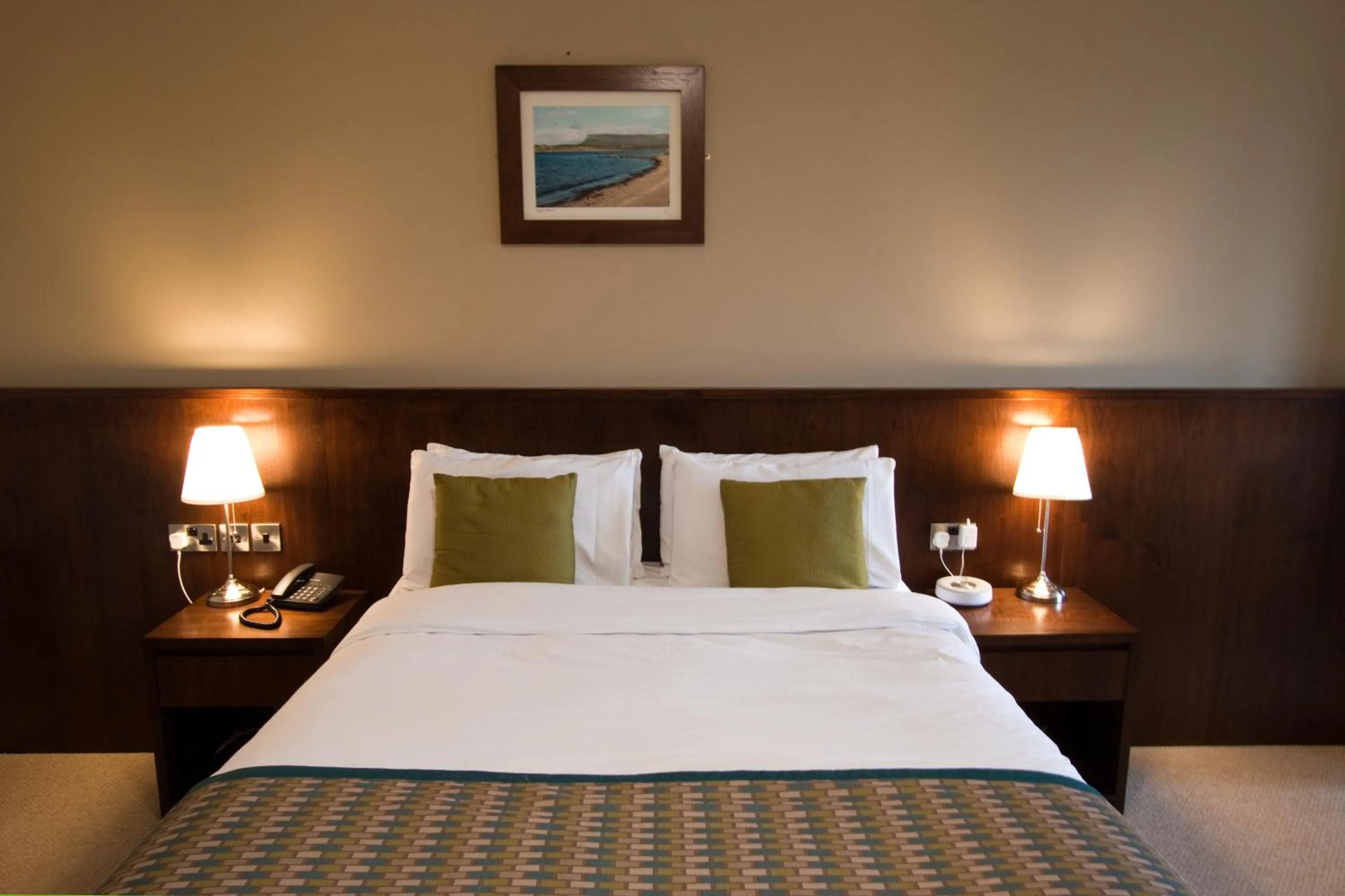 Bed in Strandhill Lodge and Suites Boutique Hotel