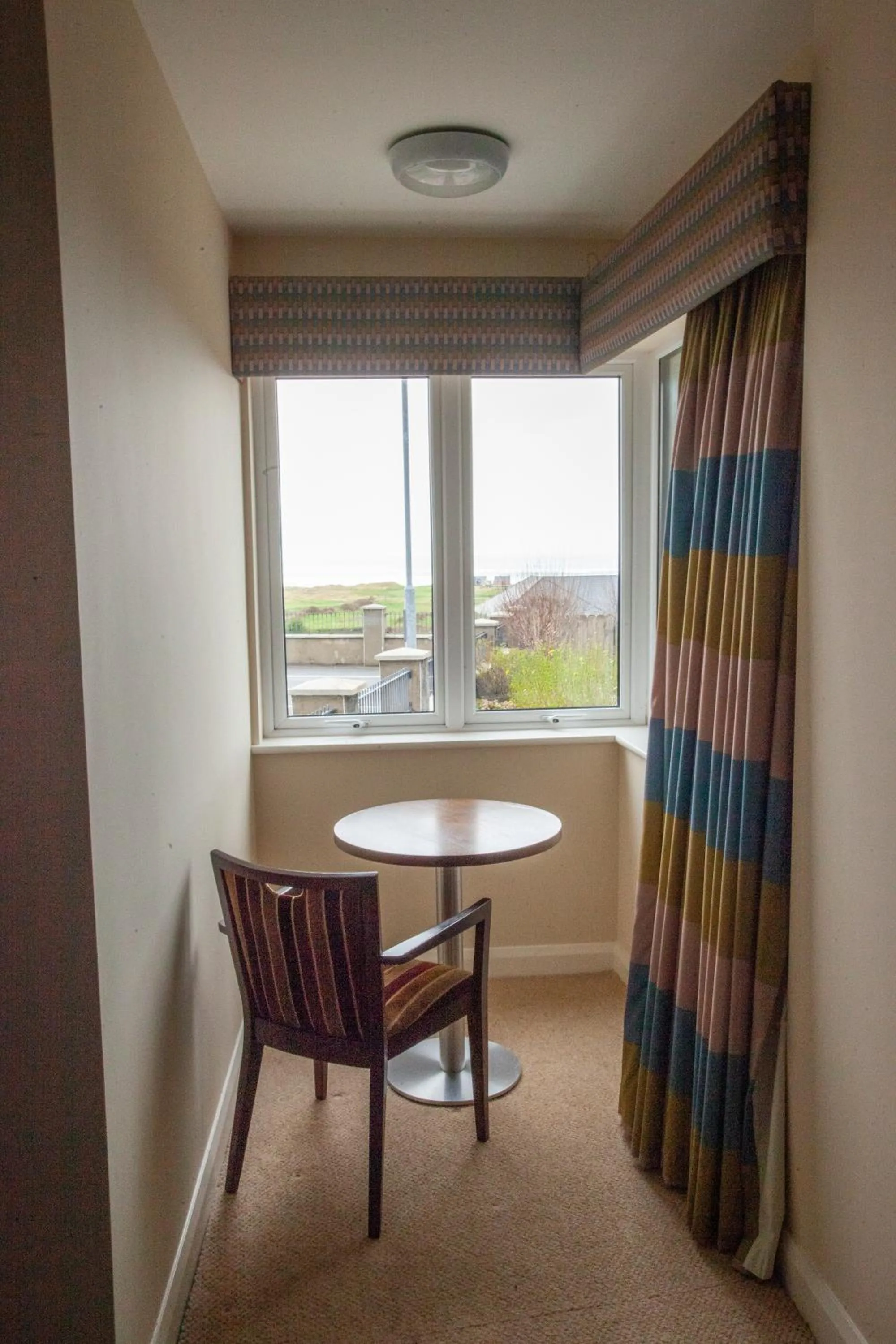 Strandhill Lodge and Suites Boutique Hotel