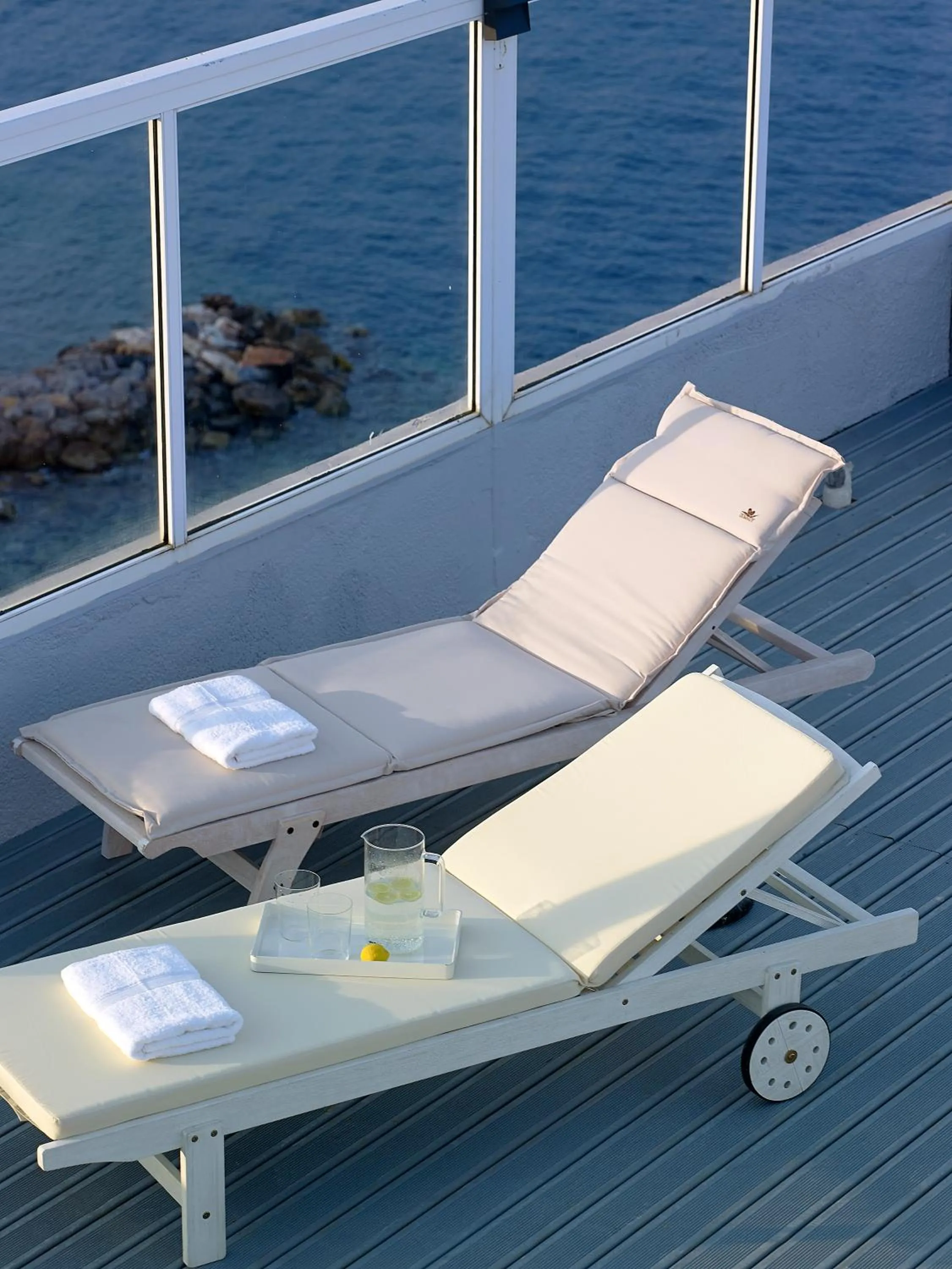 Non alcoholic drinks in Mistral Bay Hotel