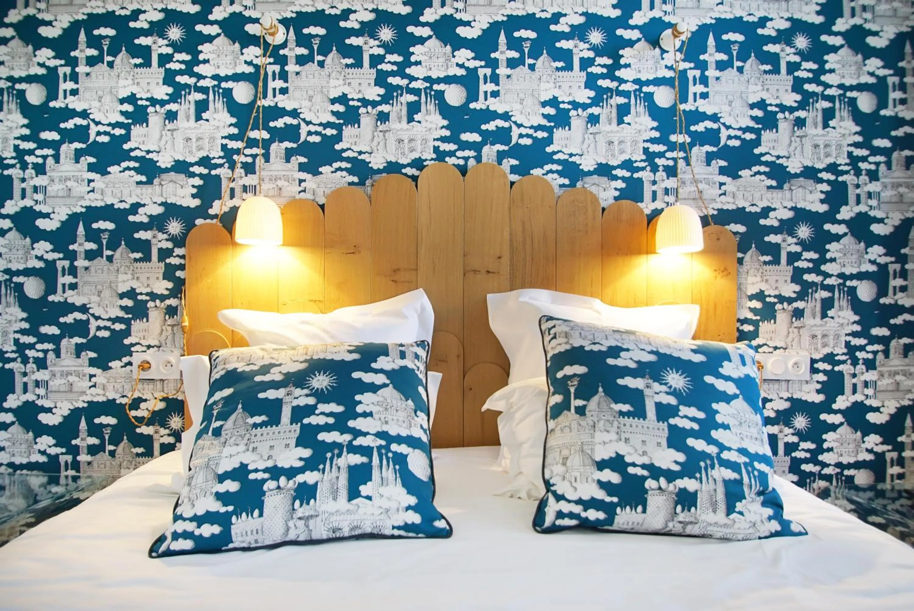 Bed in Castel de Très Girard - Hotel & Restaurant - Teritoria