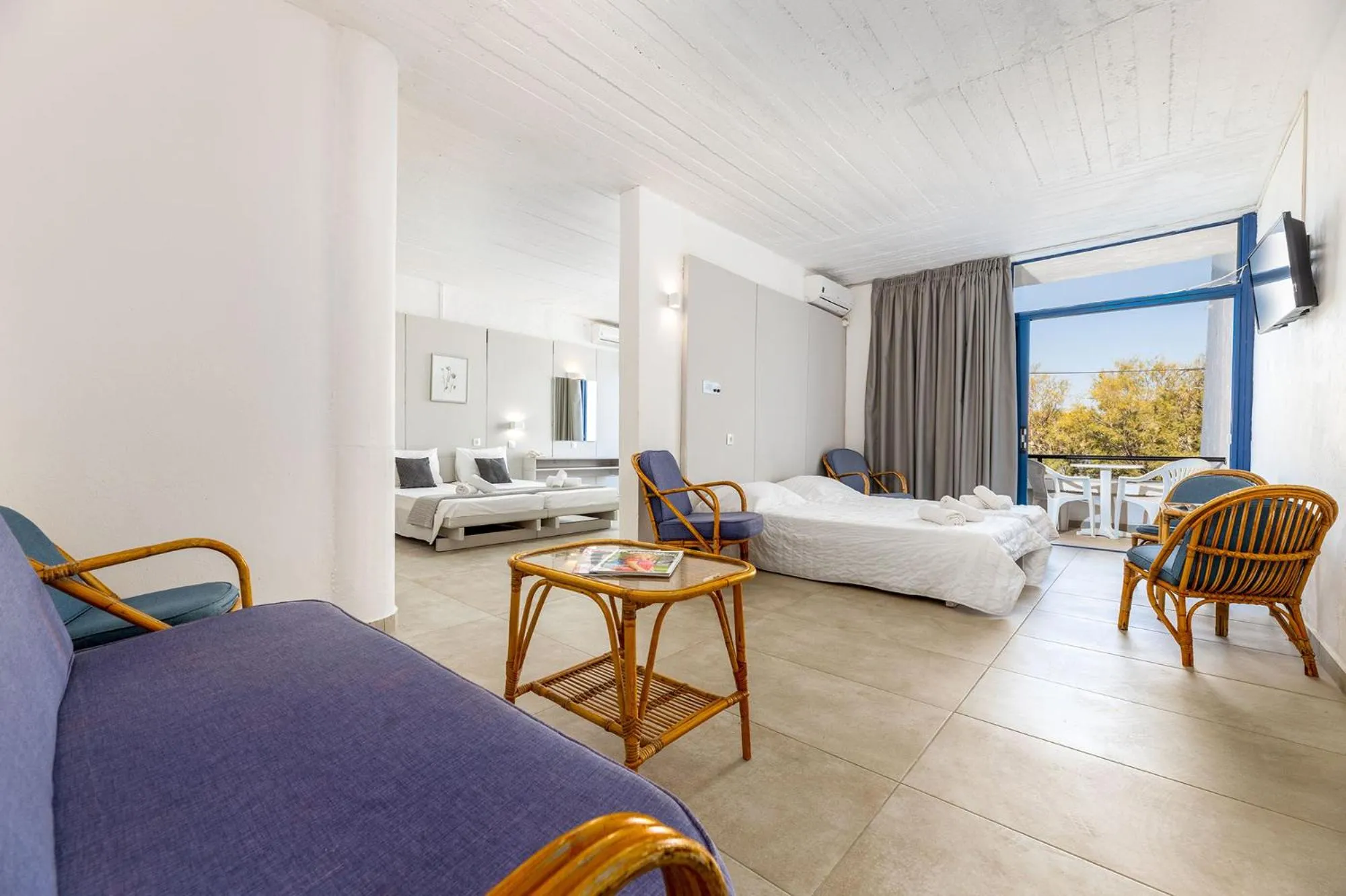 Bed in Hippocampus Hotel