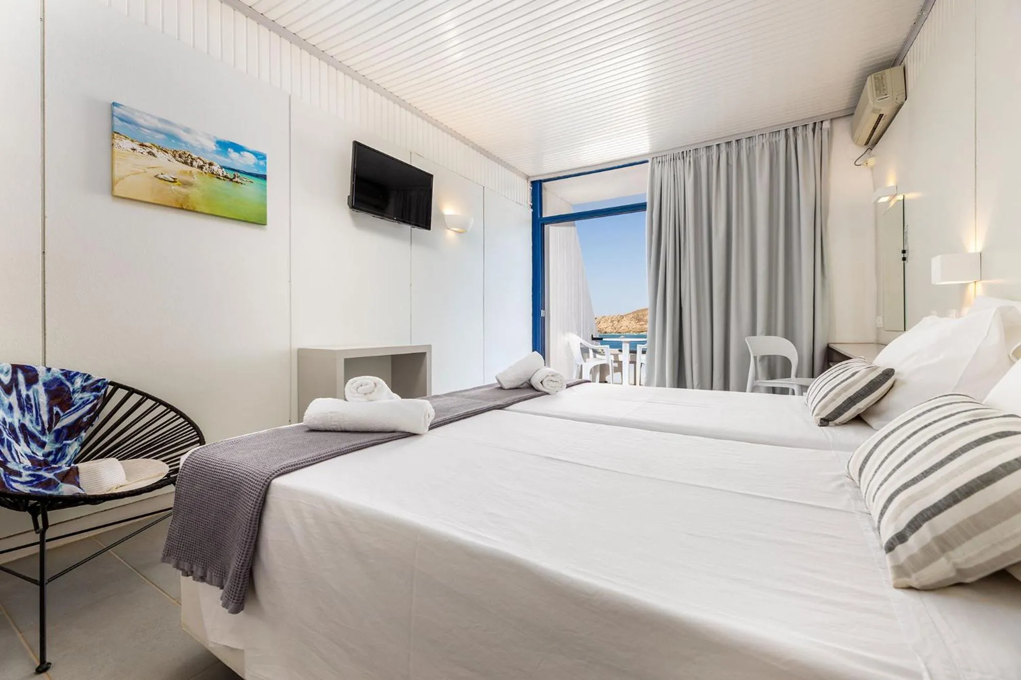 Bed in Hippocampus Hotel