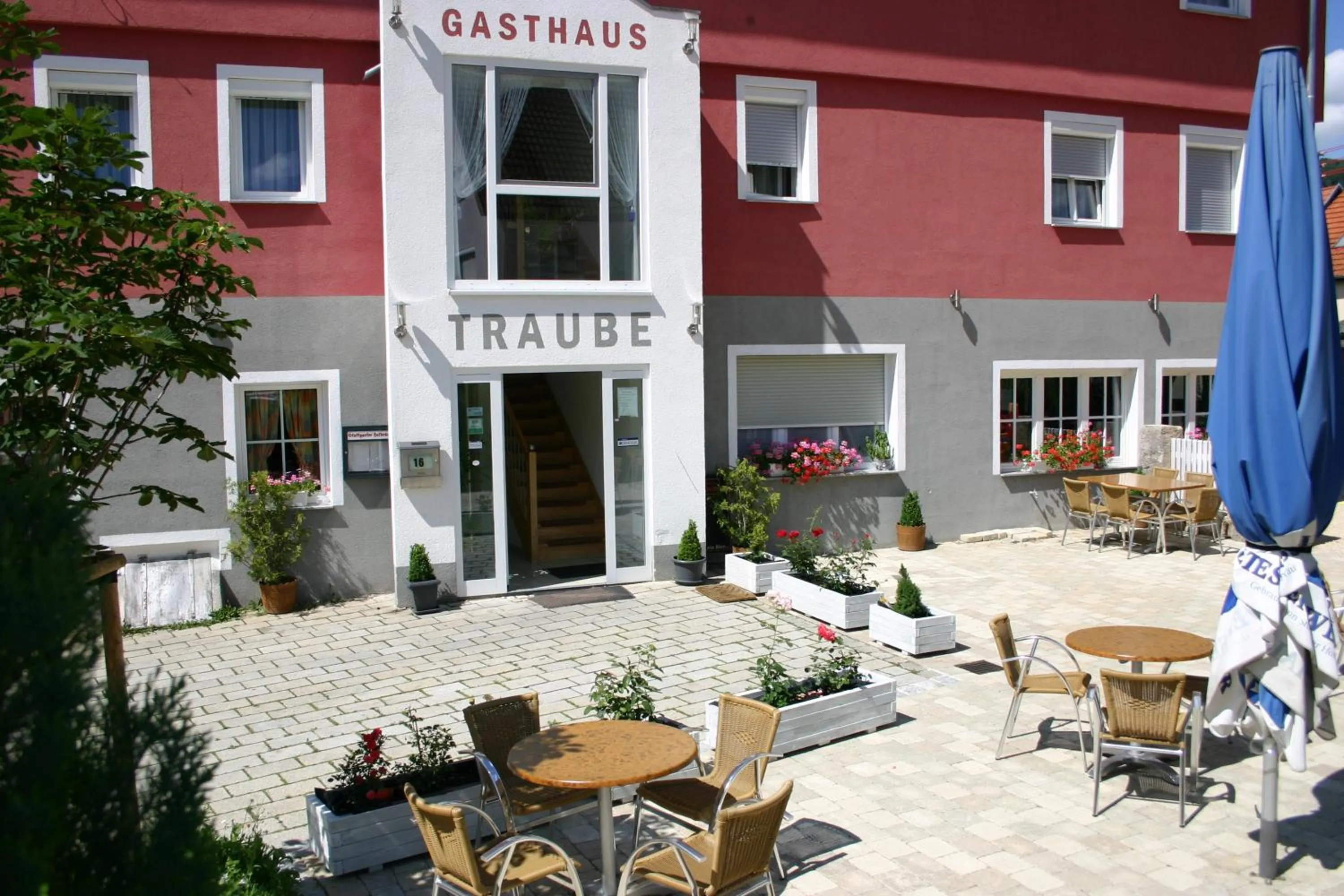 Facade/entrance in Gasthaus Traube