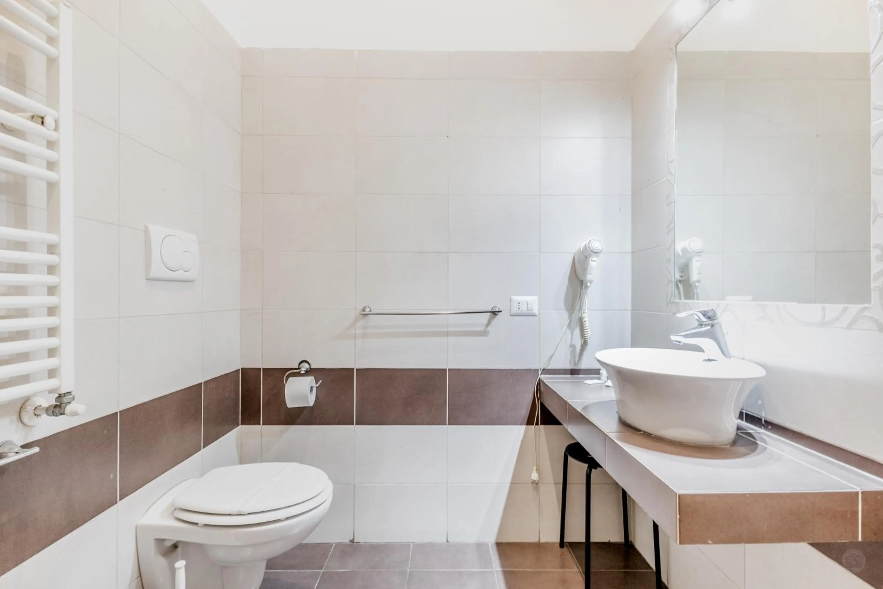 Bathroom in Vatican City Guest House