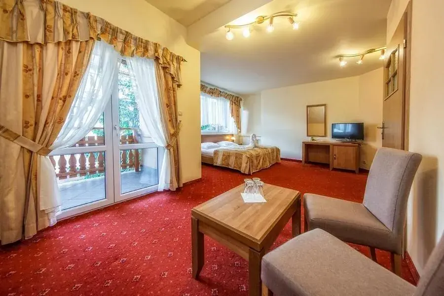 Junior Suite in Hotel Pod Gołębiem Junior Suite in Hotel Pod Gołębiem