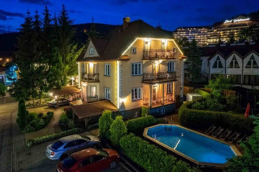 Swimming pool in Hotel Pod Gołębiem
