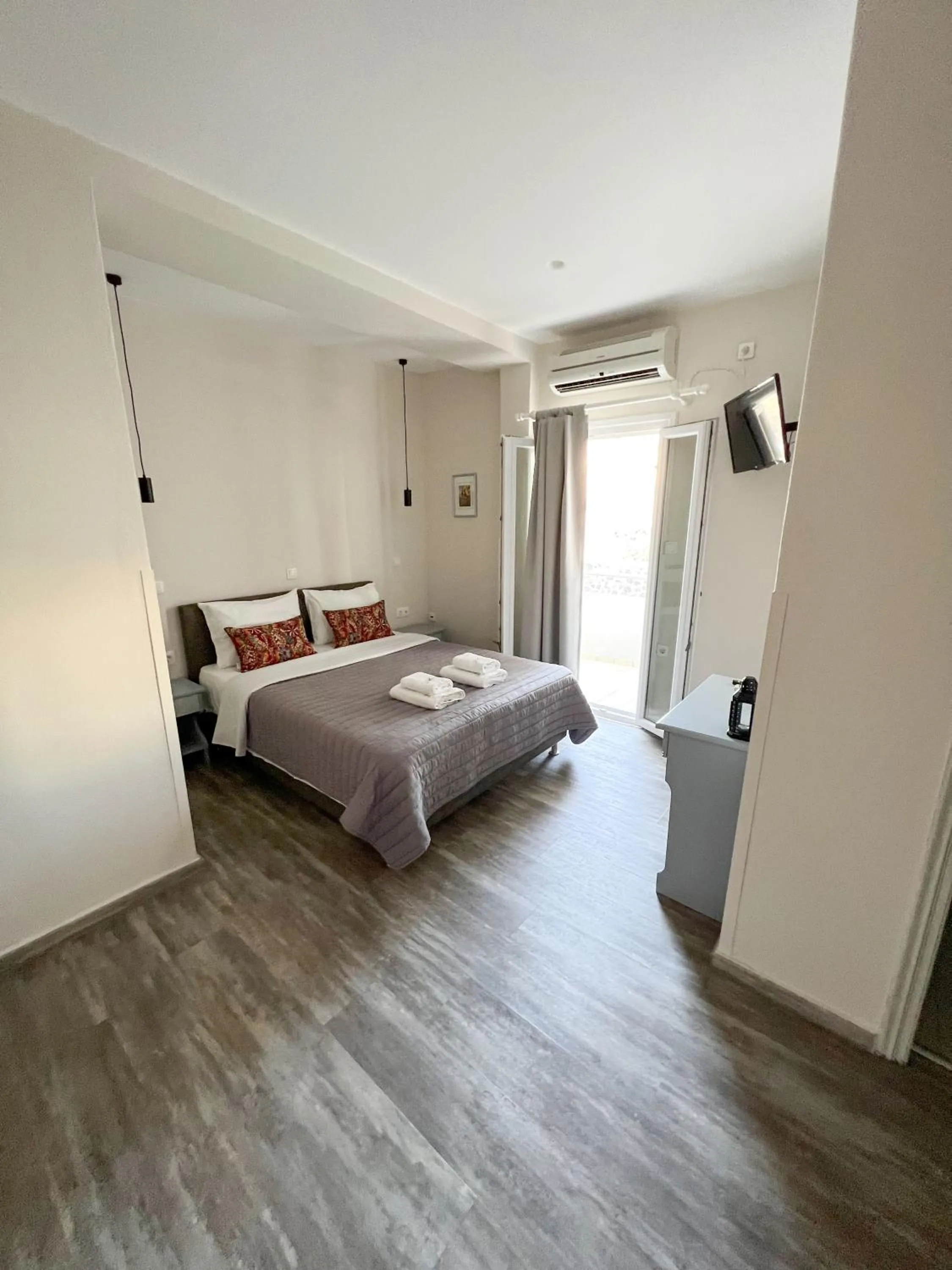 Bedroom, Bed in Unique Galini Oia - Adults Only