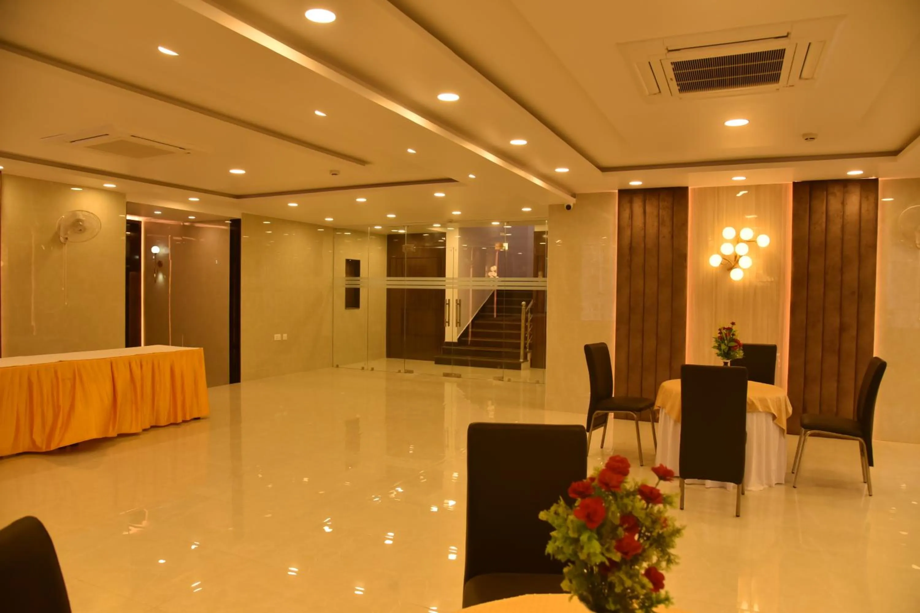 Banquet/Function facilities in Hotel Nexus l Hotels In Charbagh Lucknow
