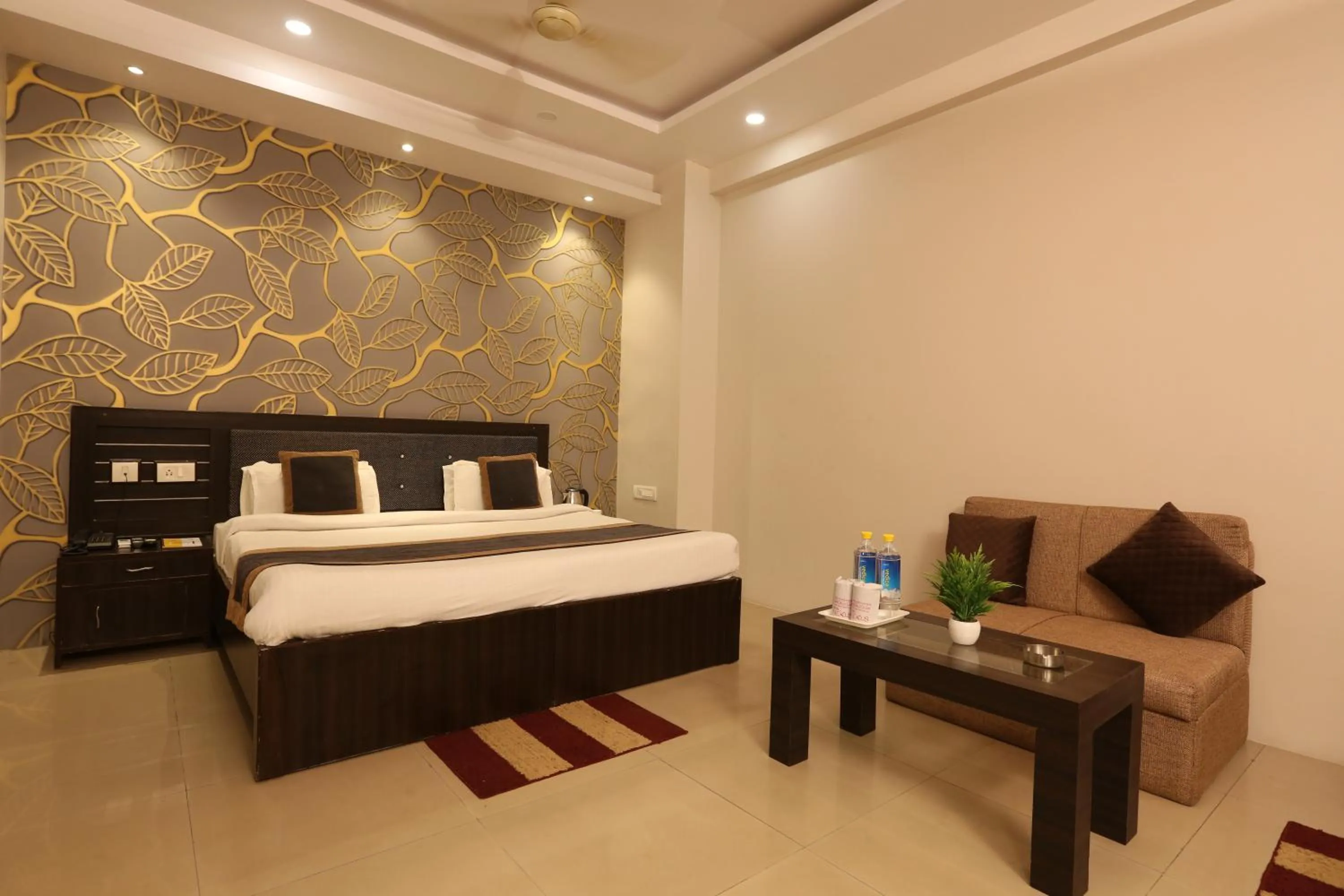 Bedroom, Bed in Hotel Nexus l Hotels In Charbagh Lucknow