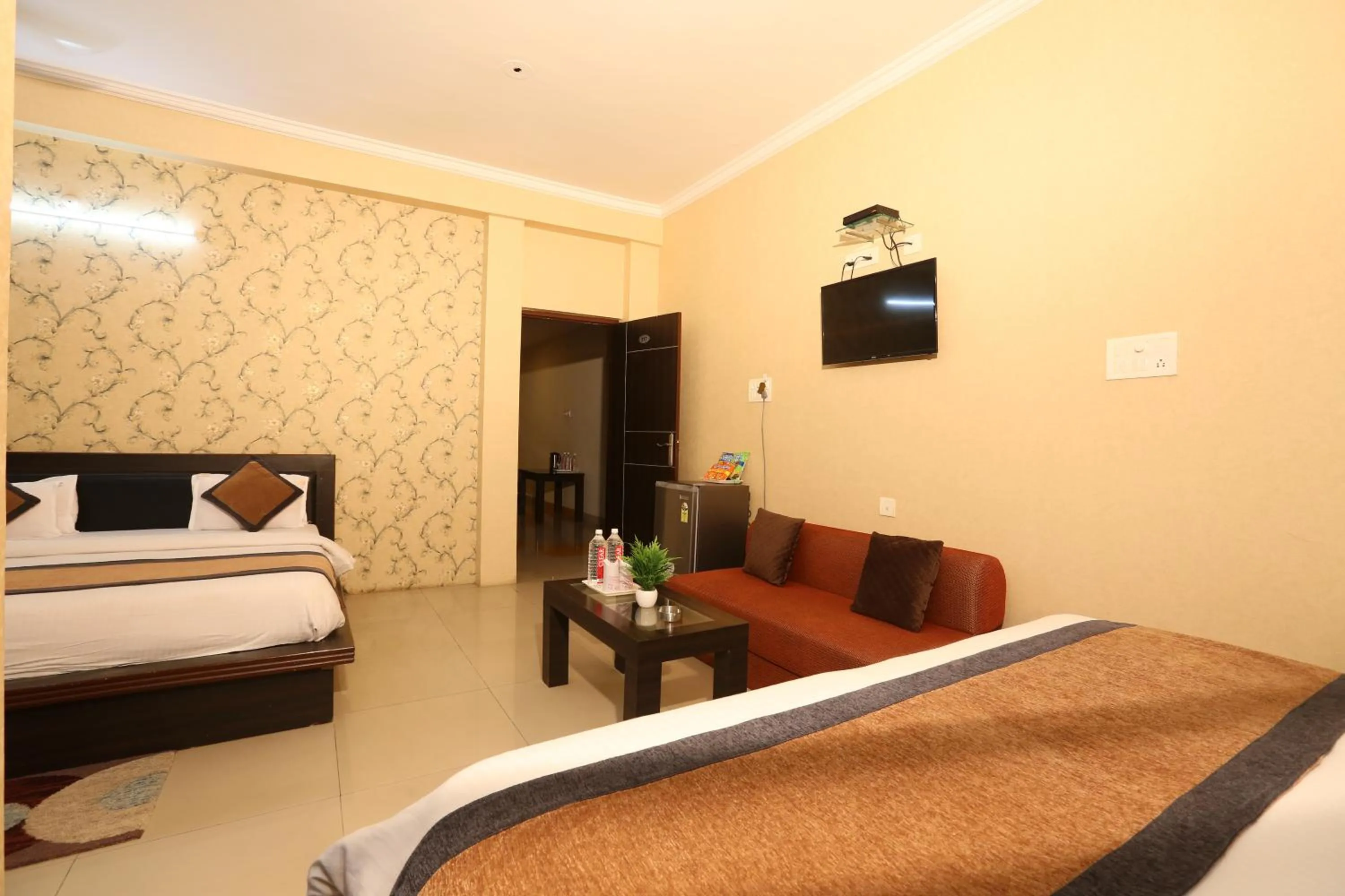 Bedroom, Bed in Hotel Nexus l Hotels In Charbagh Lucknow