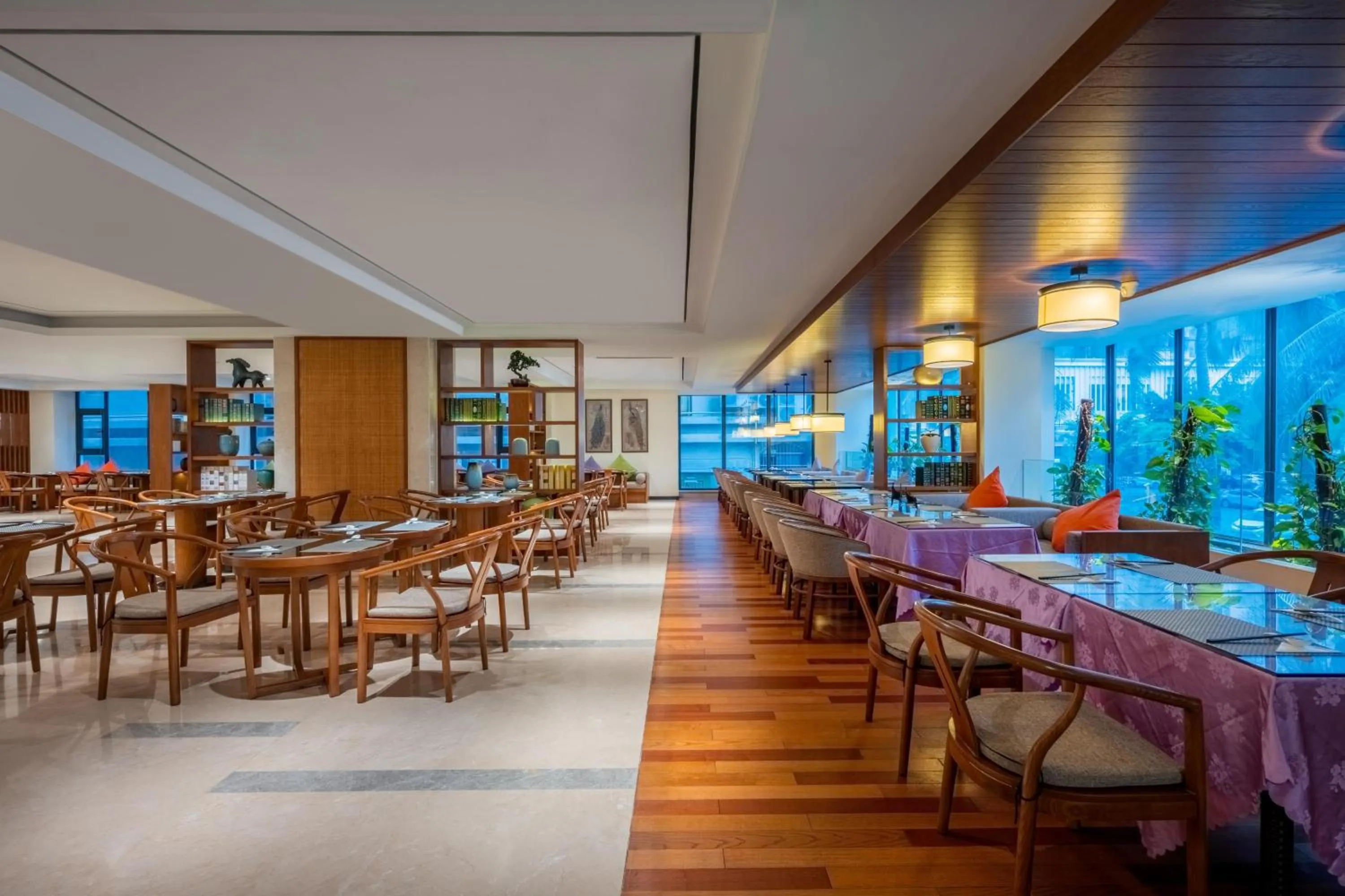Restaurant/places to eat in SSAW Boutique Hotel Sanya