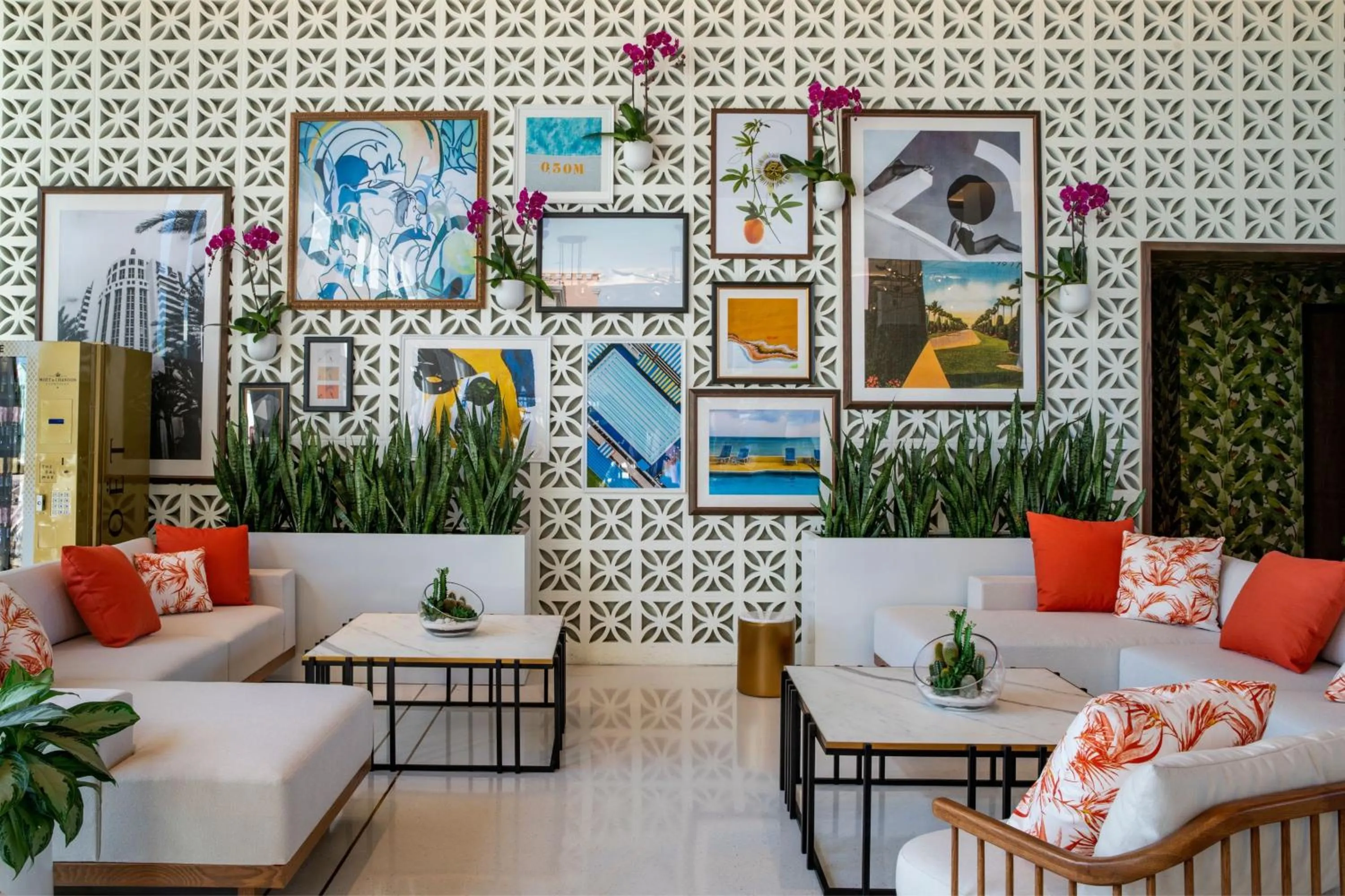 Lobby or reception in Element Fort Lauderdale Downtown