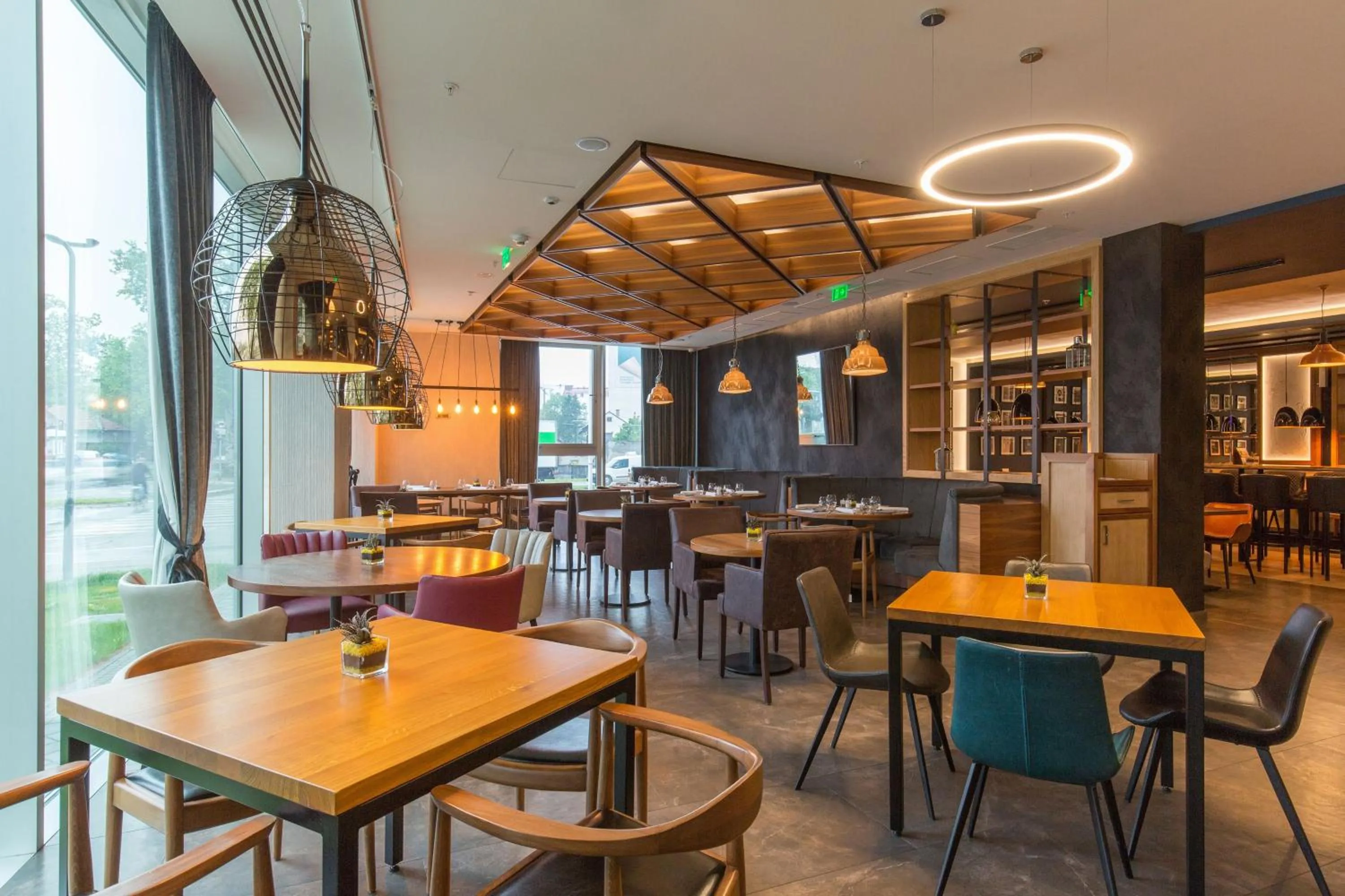 Restaurant/places to eat in Sheraton Novi Sad