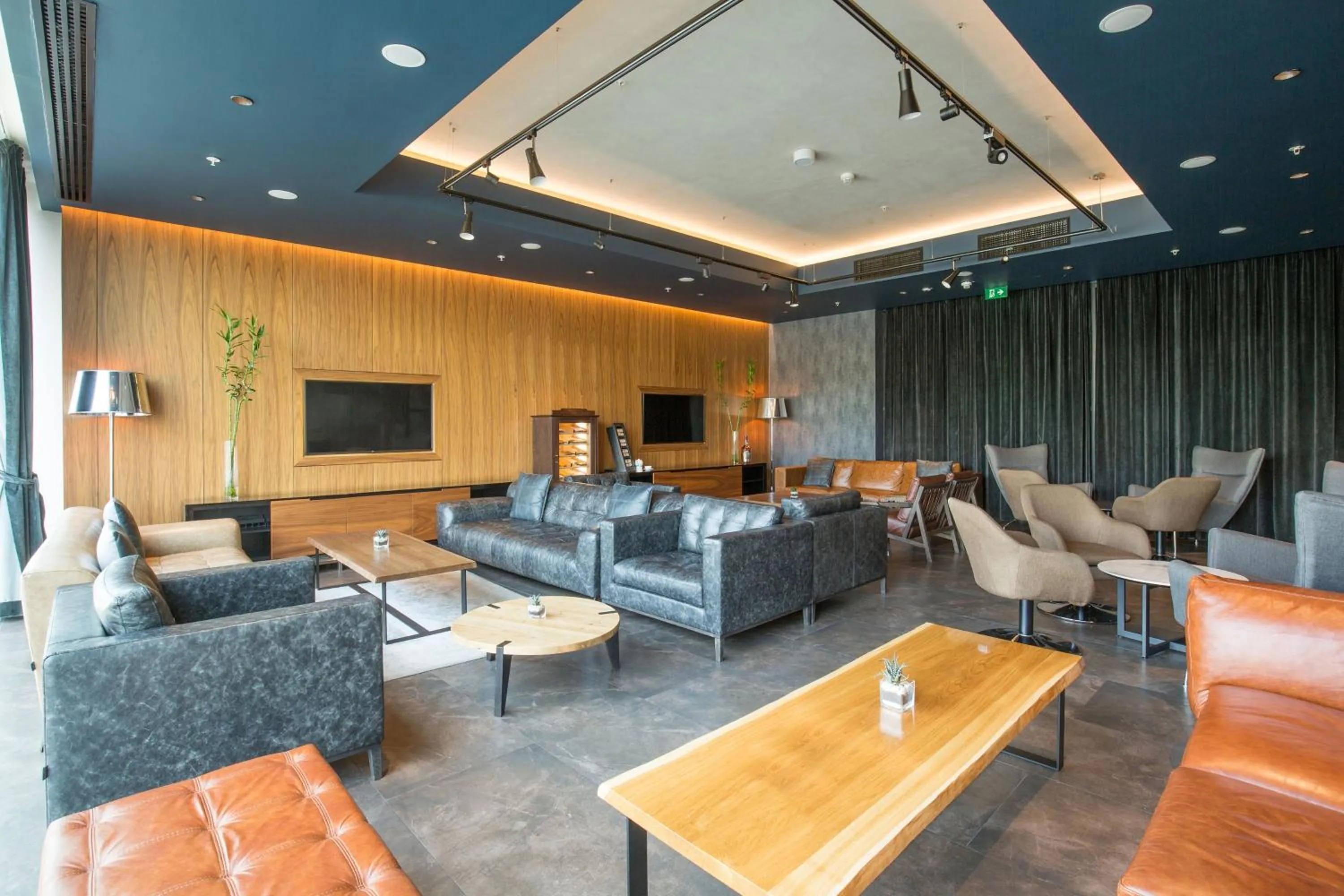 Restaurant/places to eat in Sheraton Novi Sad