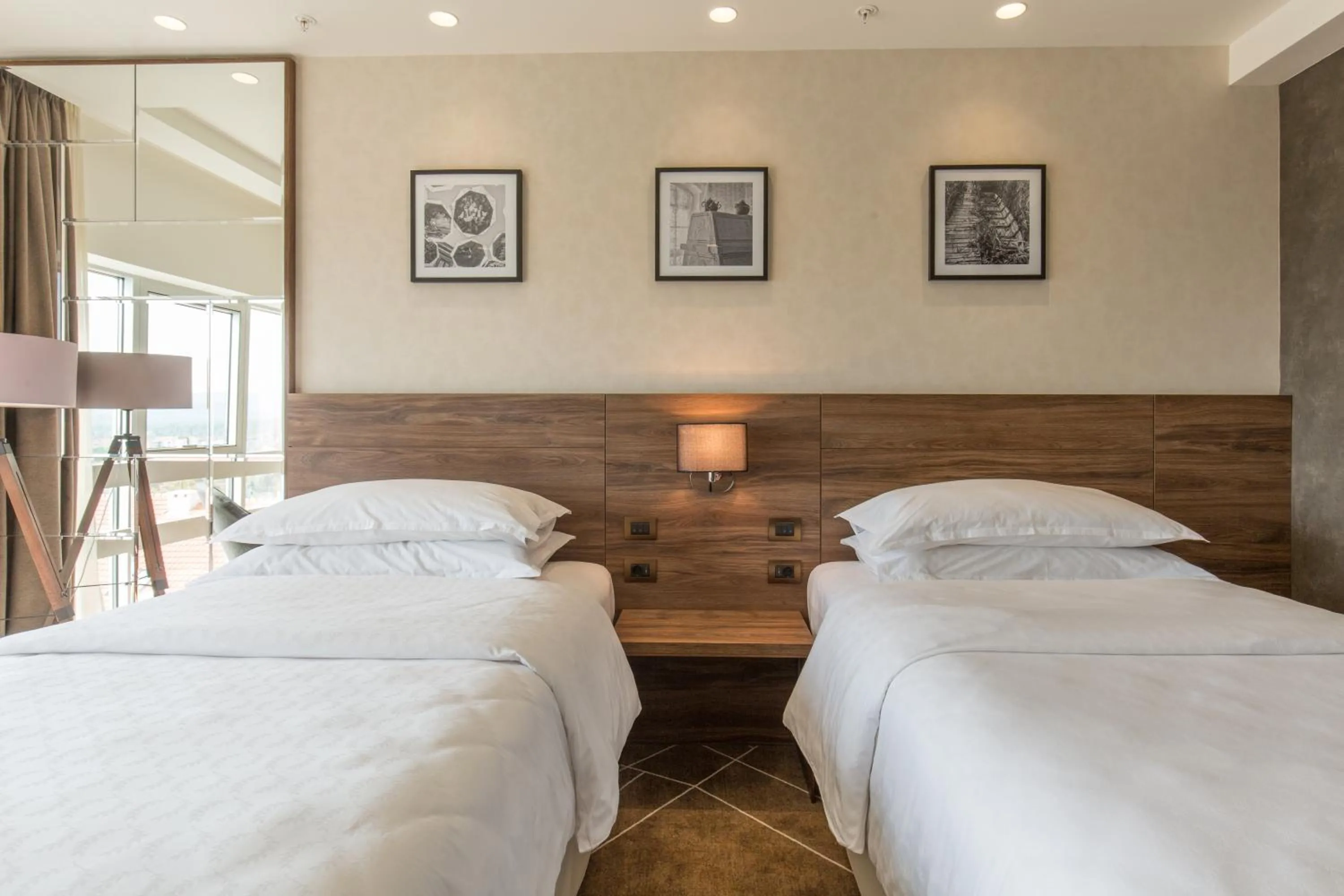 Bed in Sheraton Novi Sad