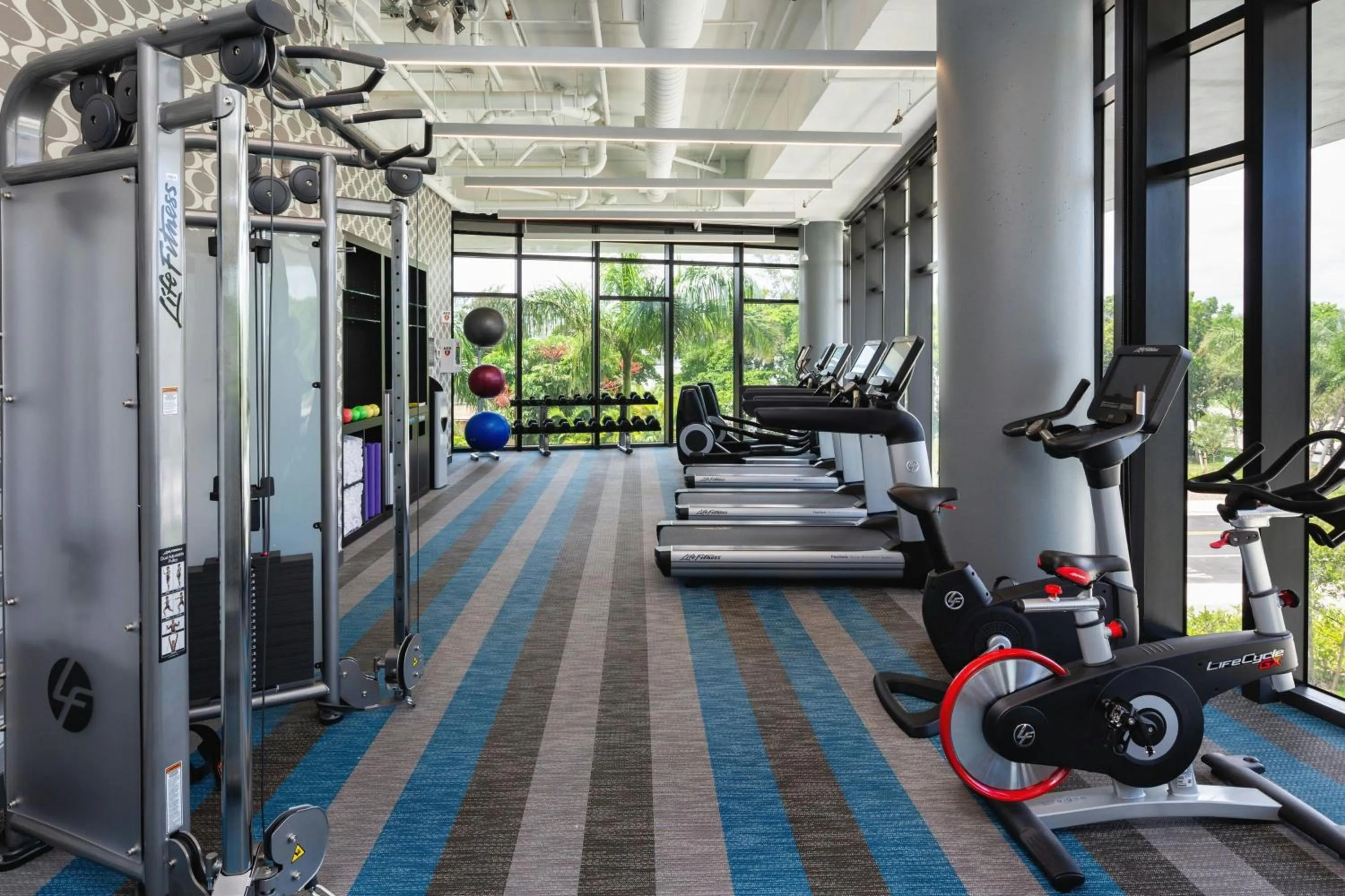 Fitness centre/facilities in Aloft Miami Aventura