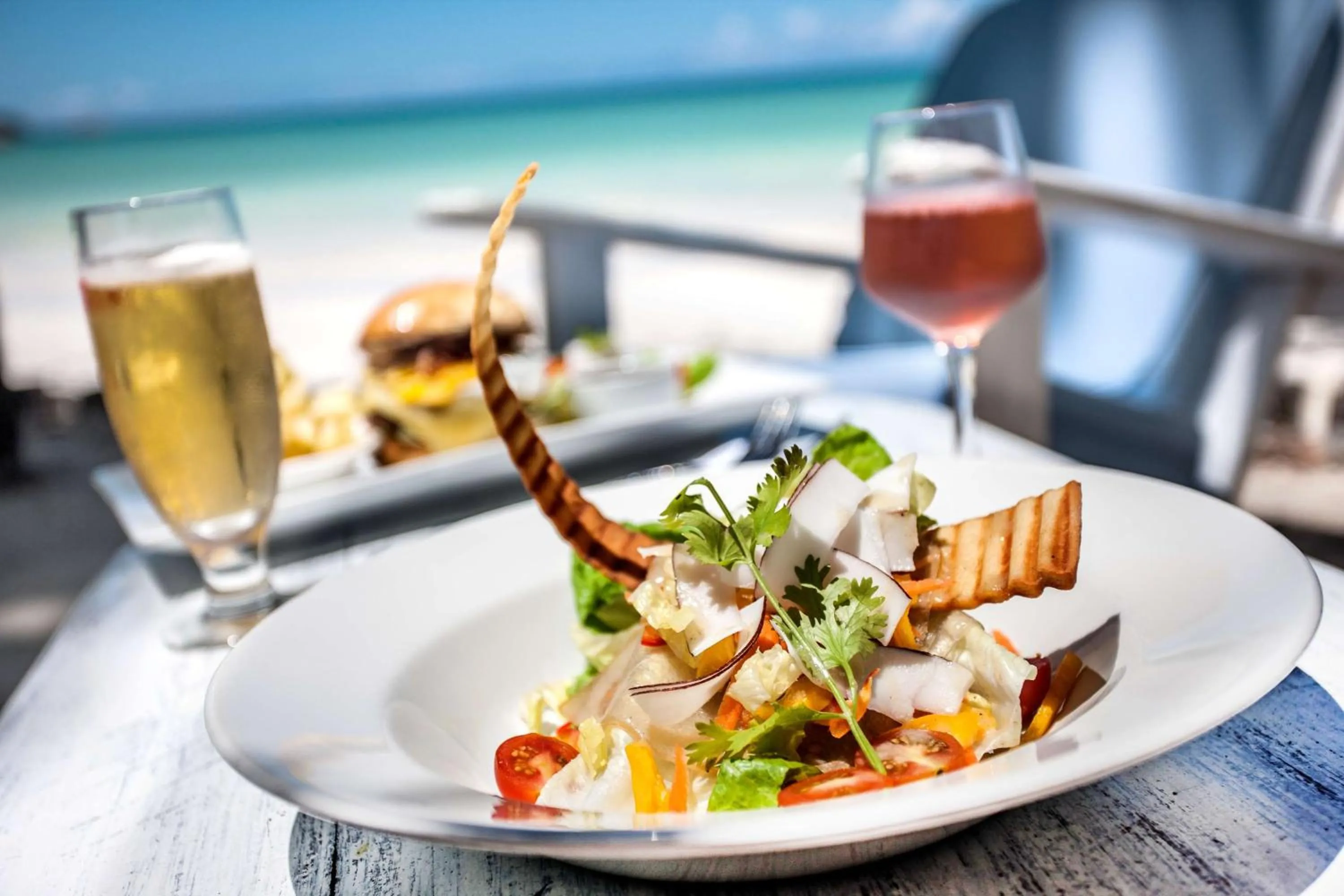 Restaurant/places to eat in Paradise Sun Hotel Seychelles