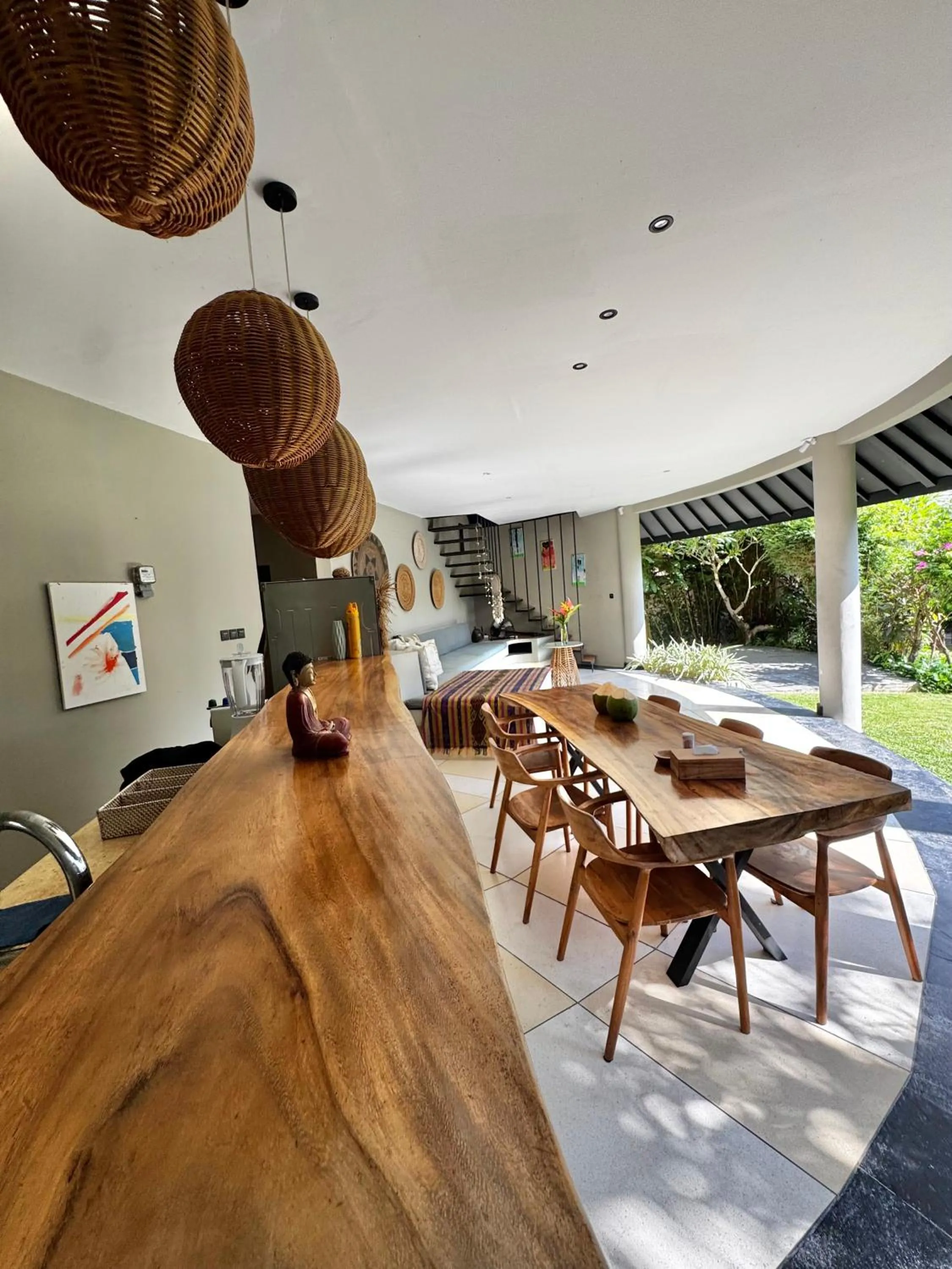 Communal lounge/ TV room in SuB Villas Bali