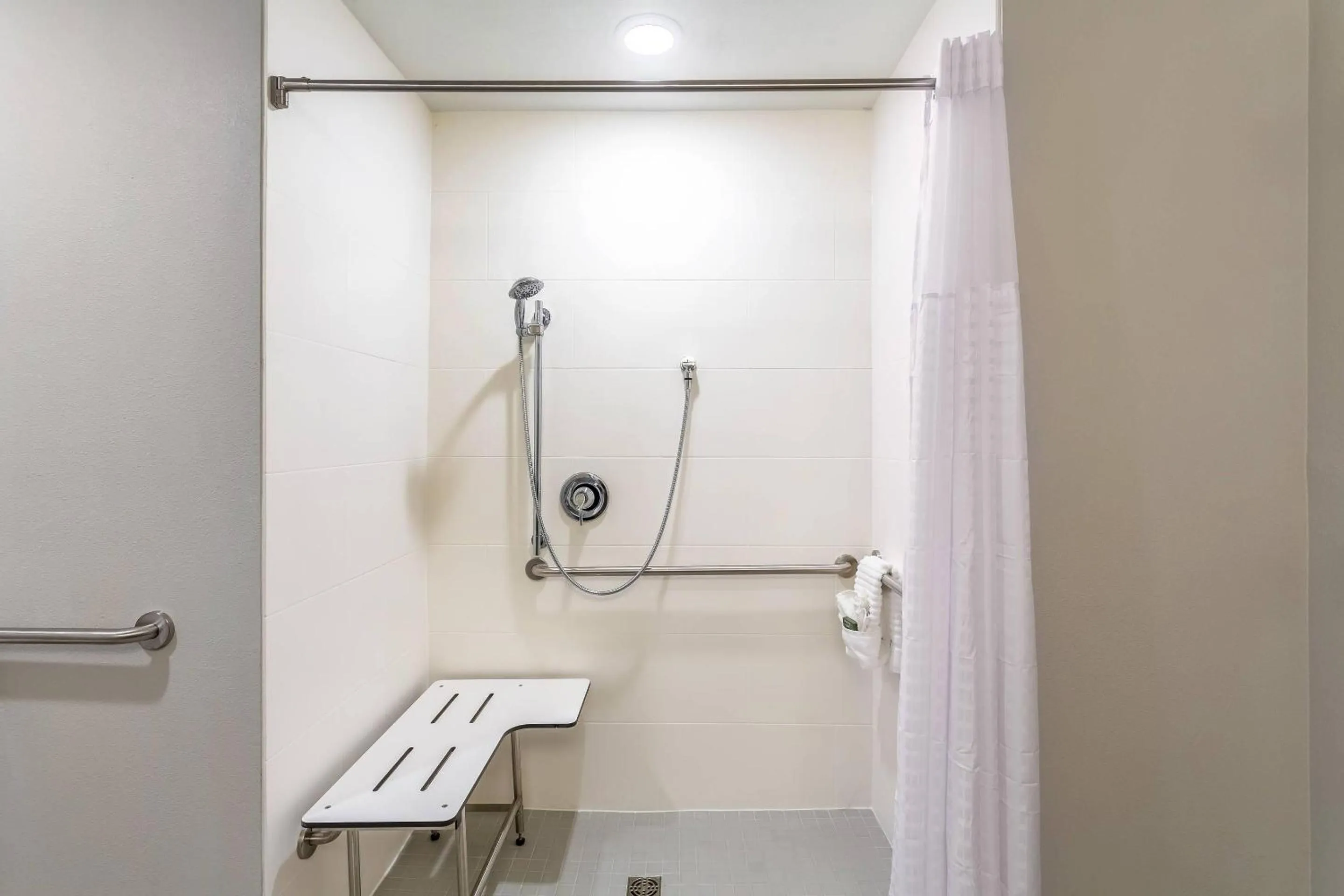 Bedroom in Comfort Inn & Suites Salt Lake City Airport