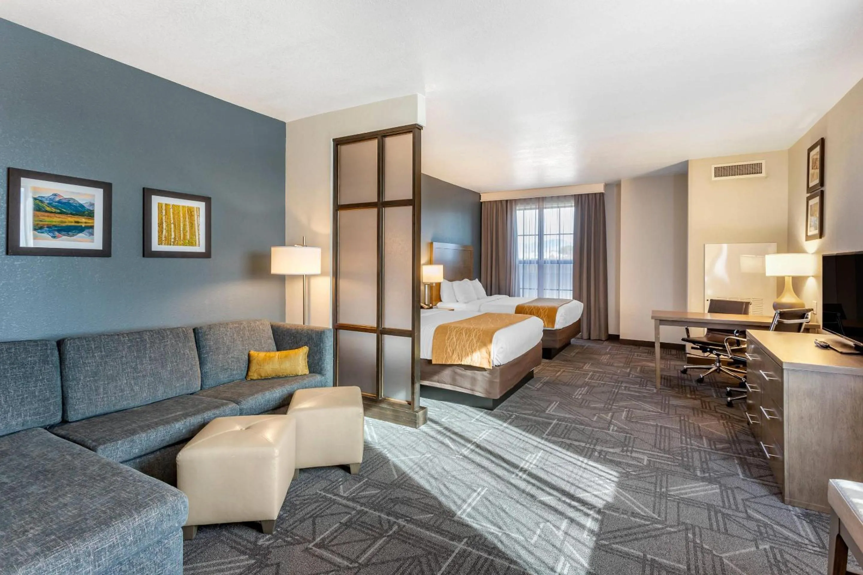 Bedroom, Bed in Comfort Inn & Suites Salt Lake City Airport