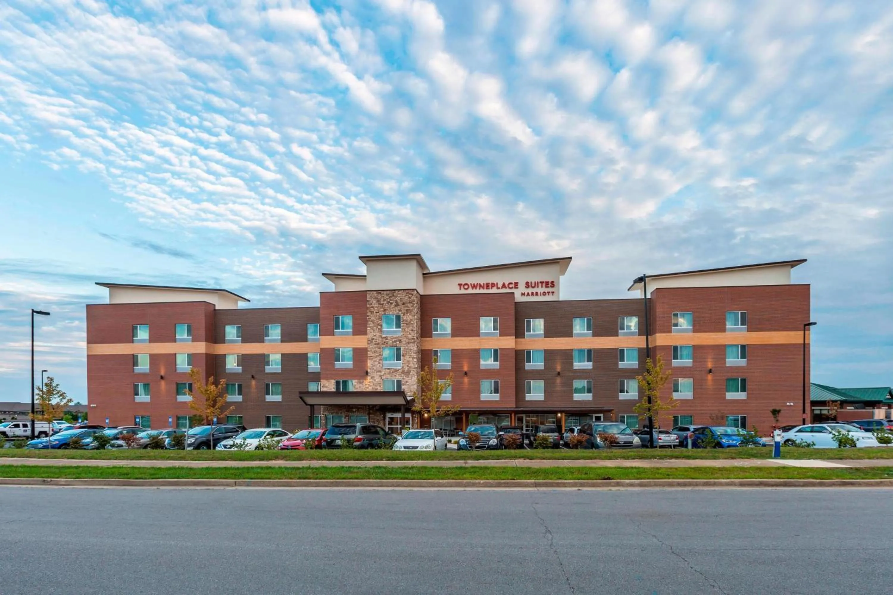 Property building in TownePlace Suites by Marriott Lexington Keeneland/Airport