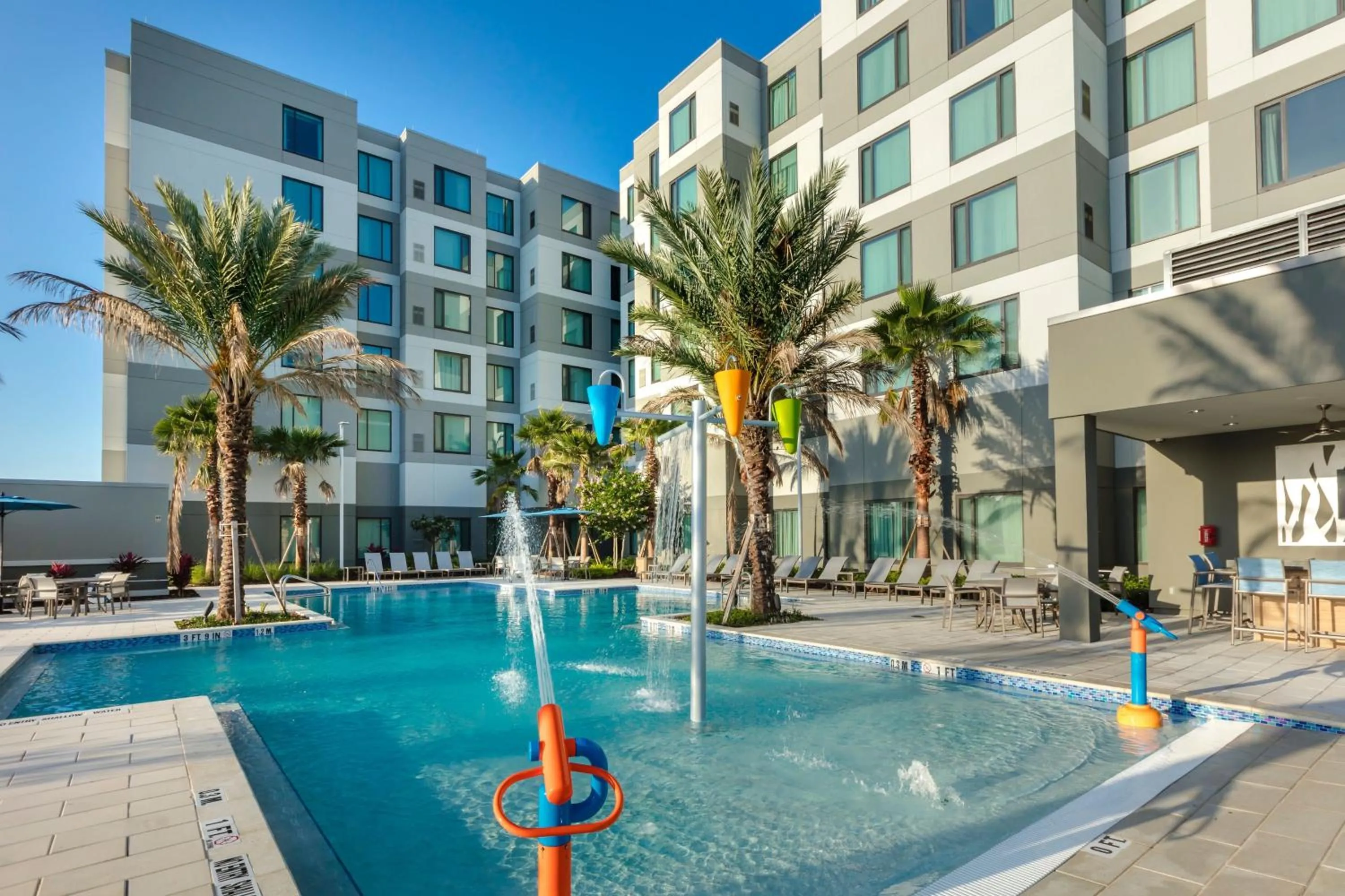Swimming pool in Residence Inn by Marriott Orlando at Millenia