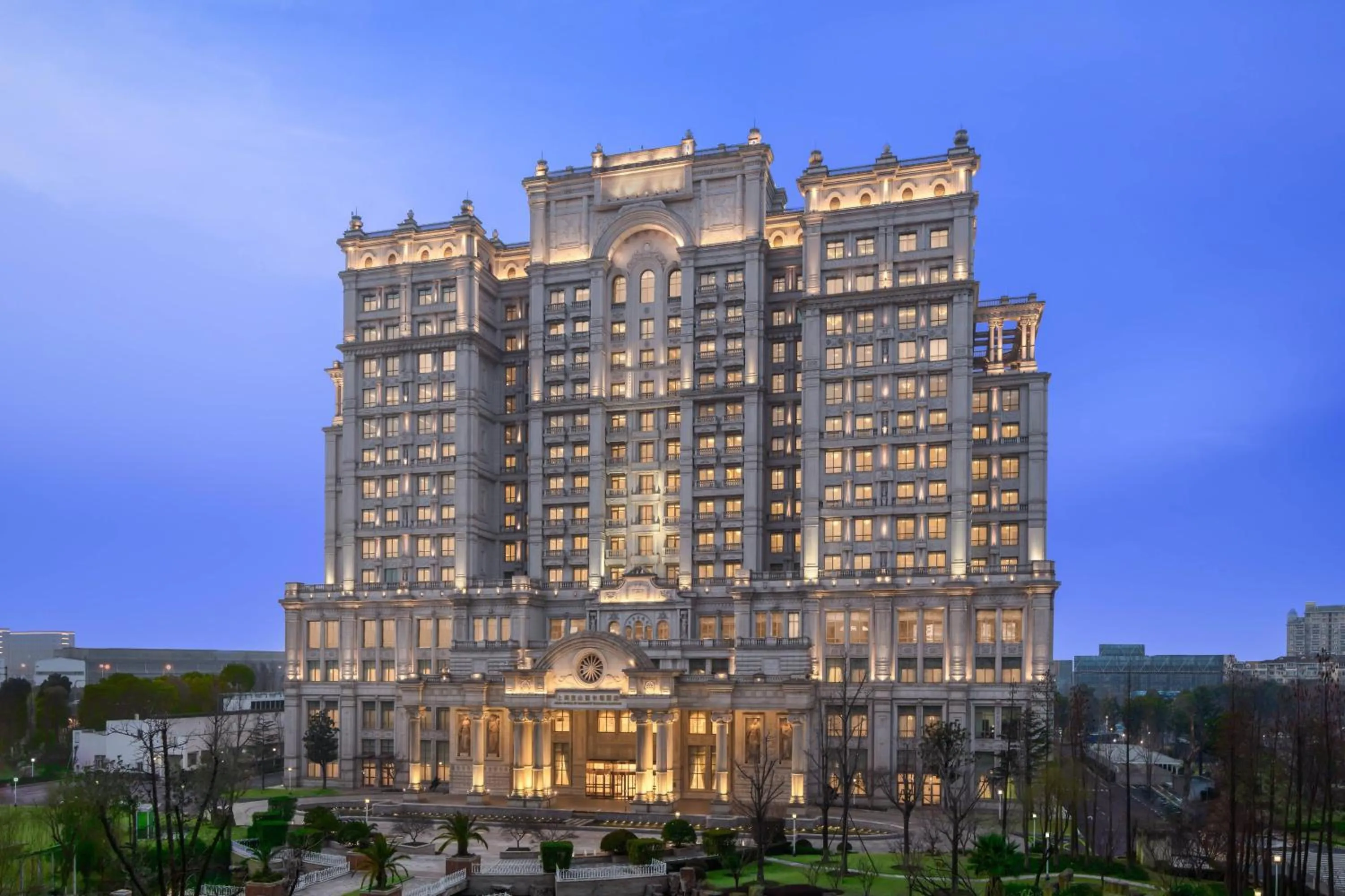 Property building in Delta Hotels by Marriott Shanghai Baoshan