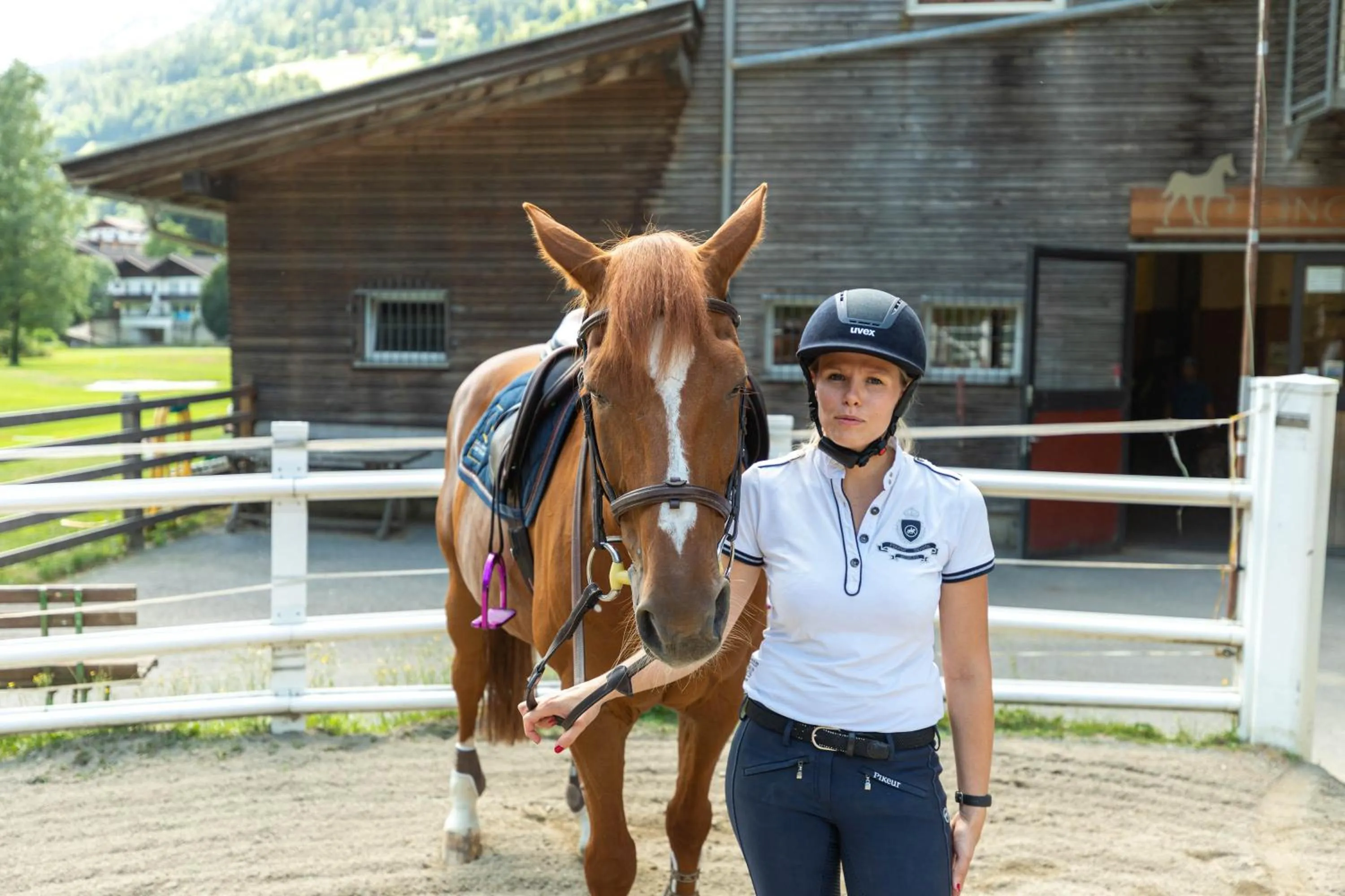 Horse-riding in Quellenhof Luxury Resort Passeier