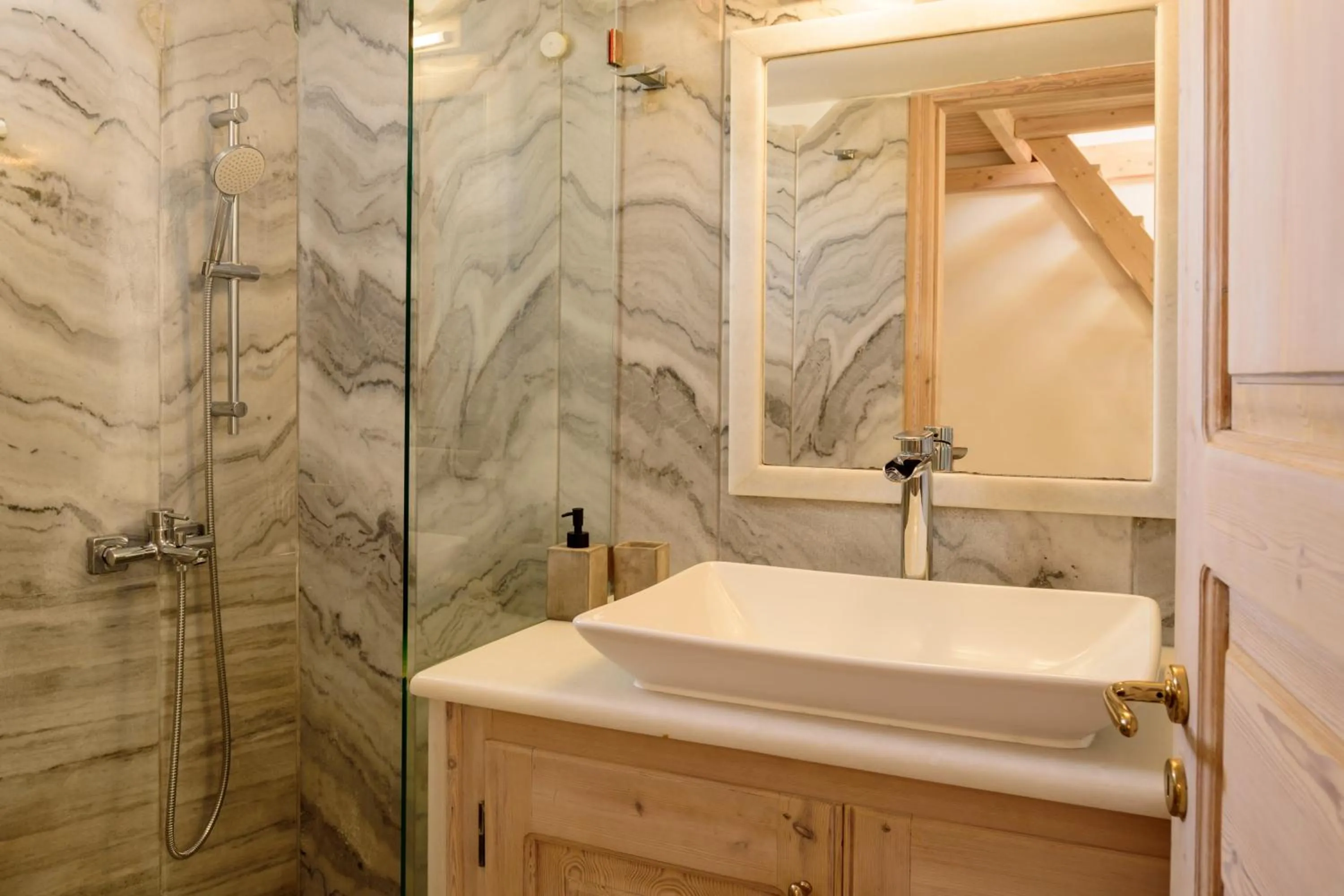 MyBoZer Hotel Kallisto